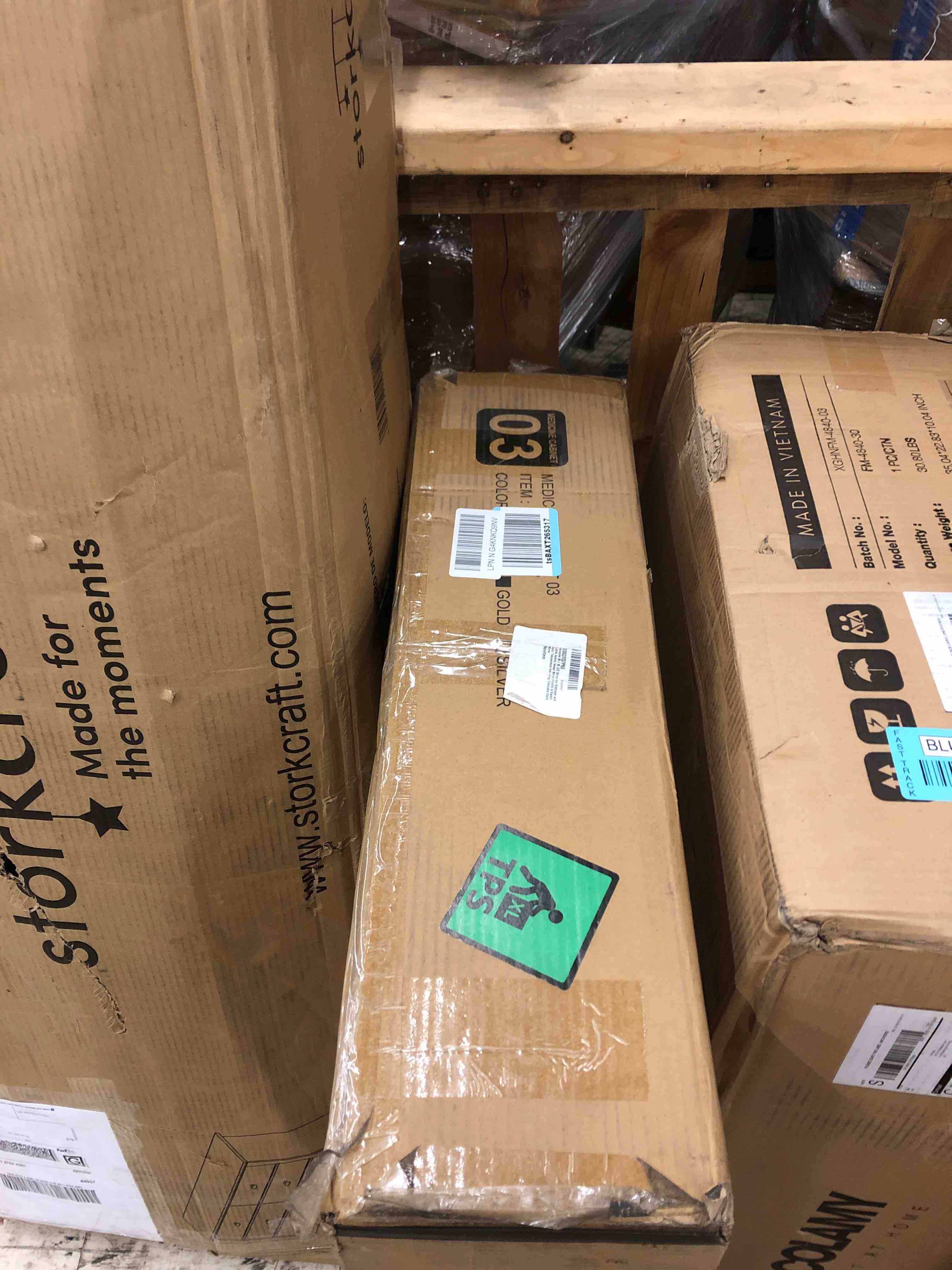 https://s3.amazonaws.com/lotting-images-prod/phillipi/BLU4469131_1731014277203.jpeg
