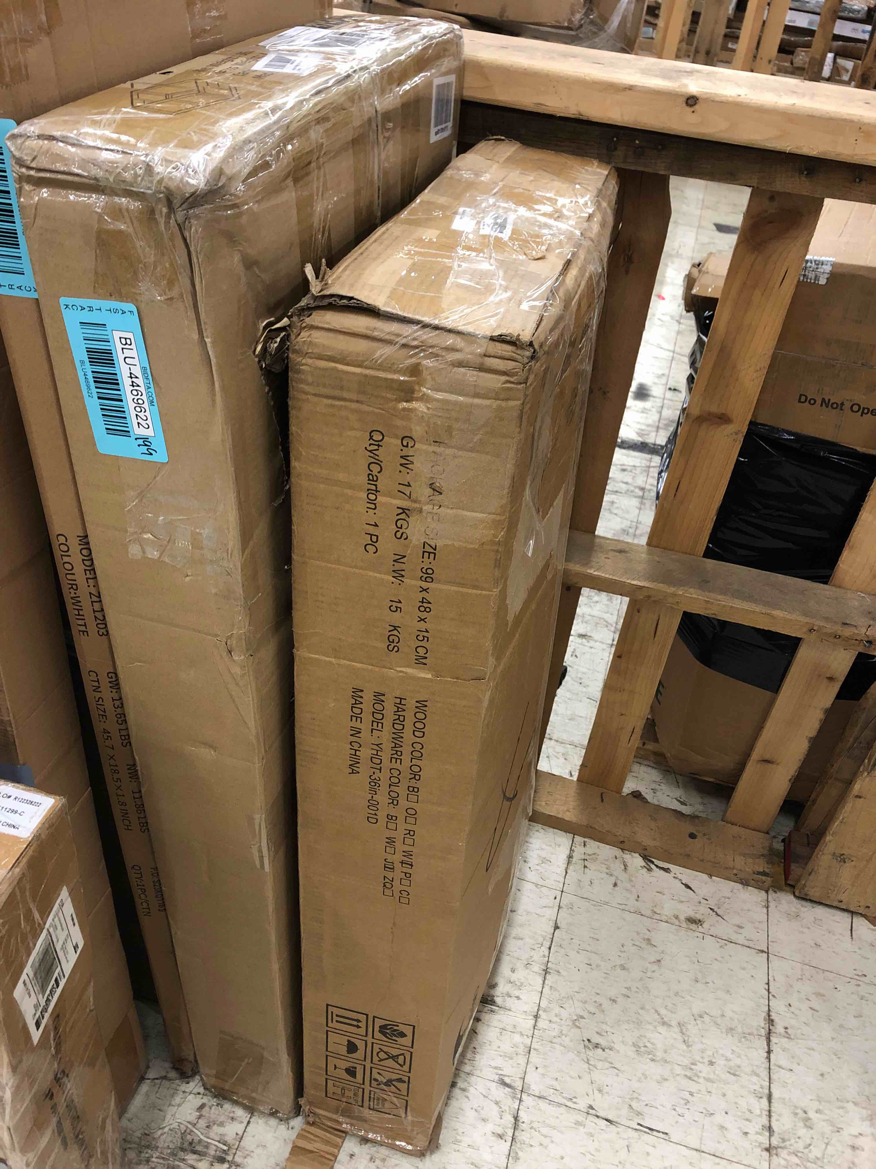 https://s3.amazonaws.com/lotting-images-prod/phillipi/BLU4469623_1732028228481.jpeg