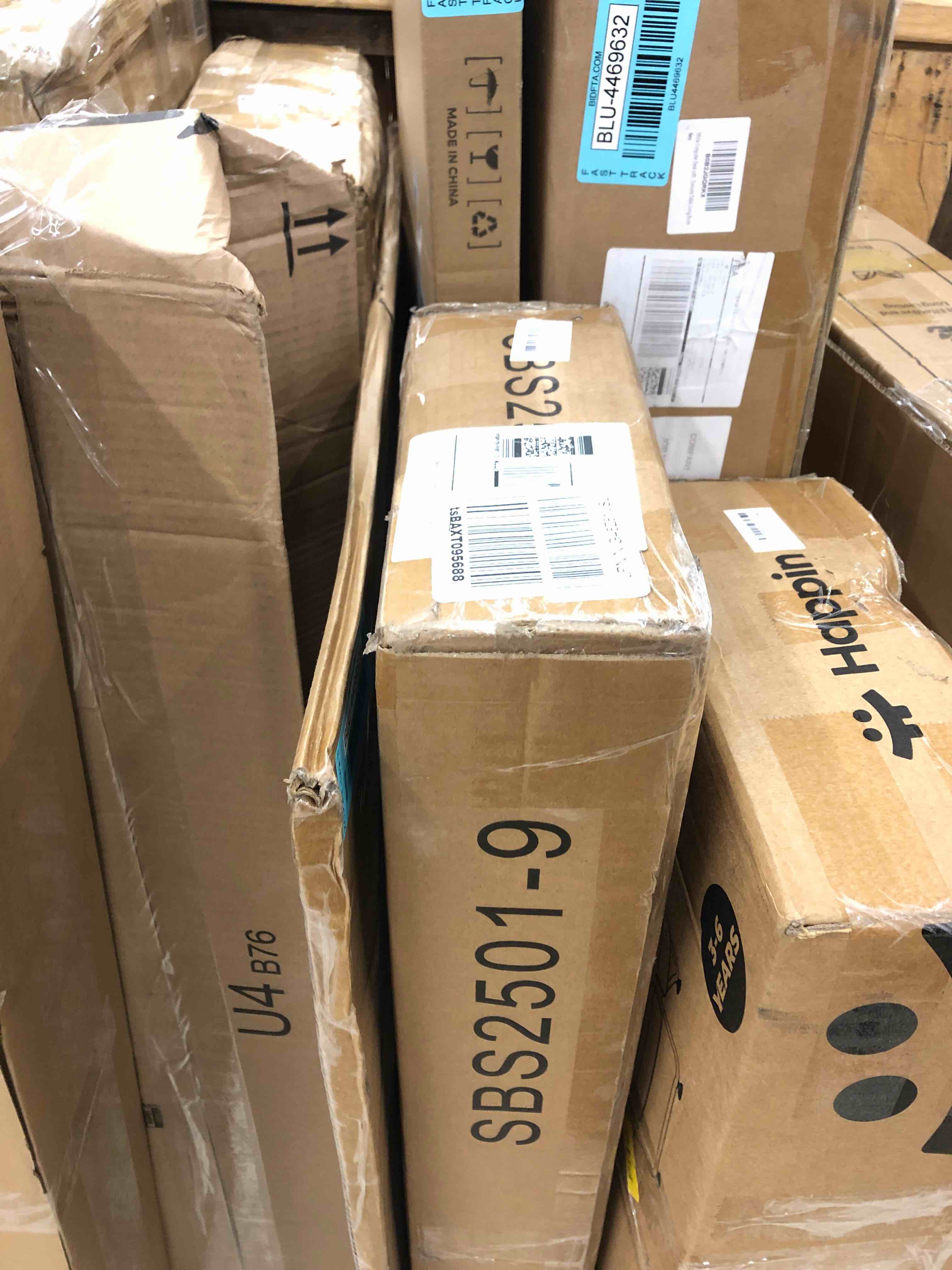 https://s3.amazonaws.com/lotting-images-prod/phillipi/BLU4469637_1732029596705.jpeg