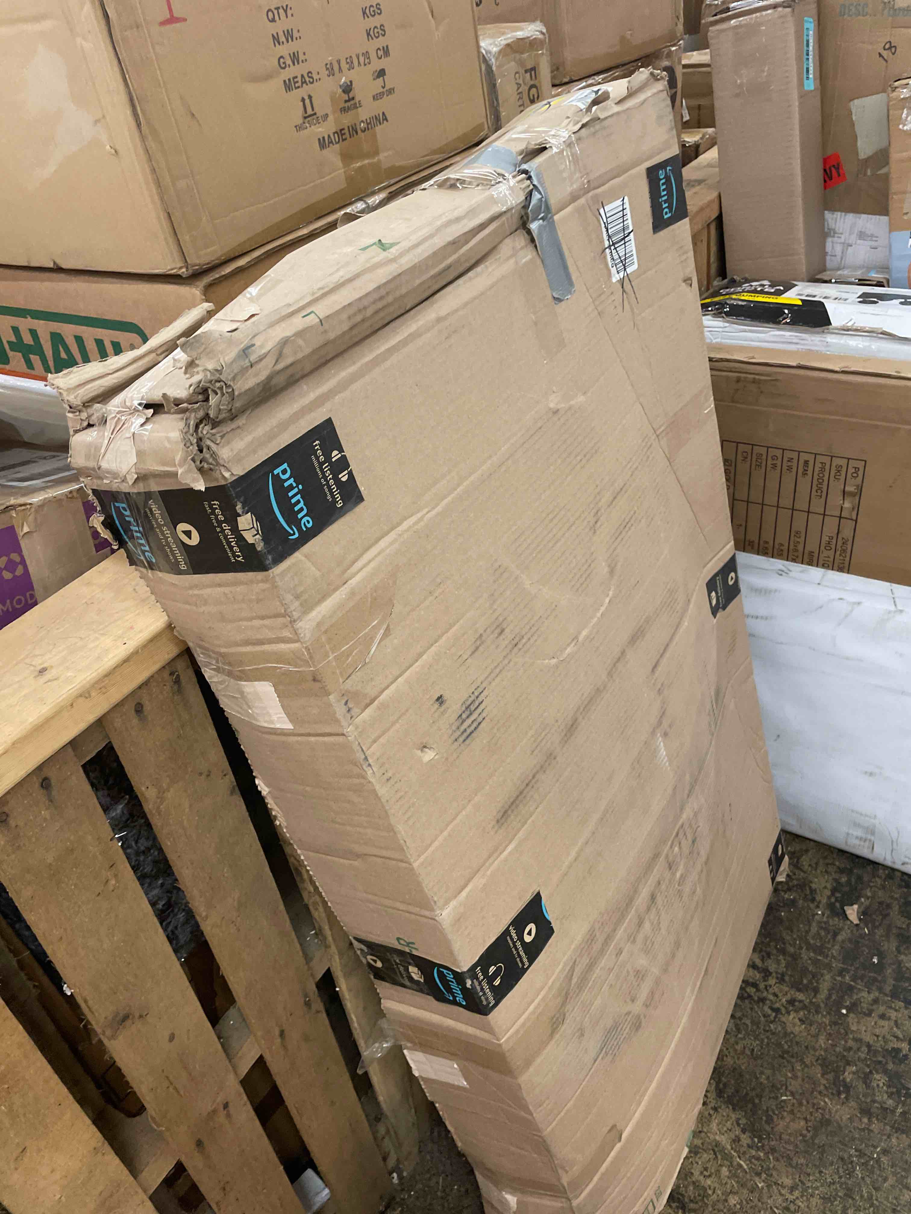 https://s3.amazonaws.com/lotting-images-prod/phillipi/BLU4470452_1729043975411.jpeg