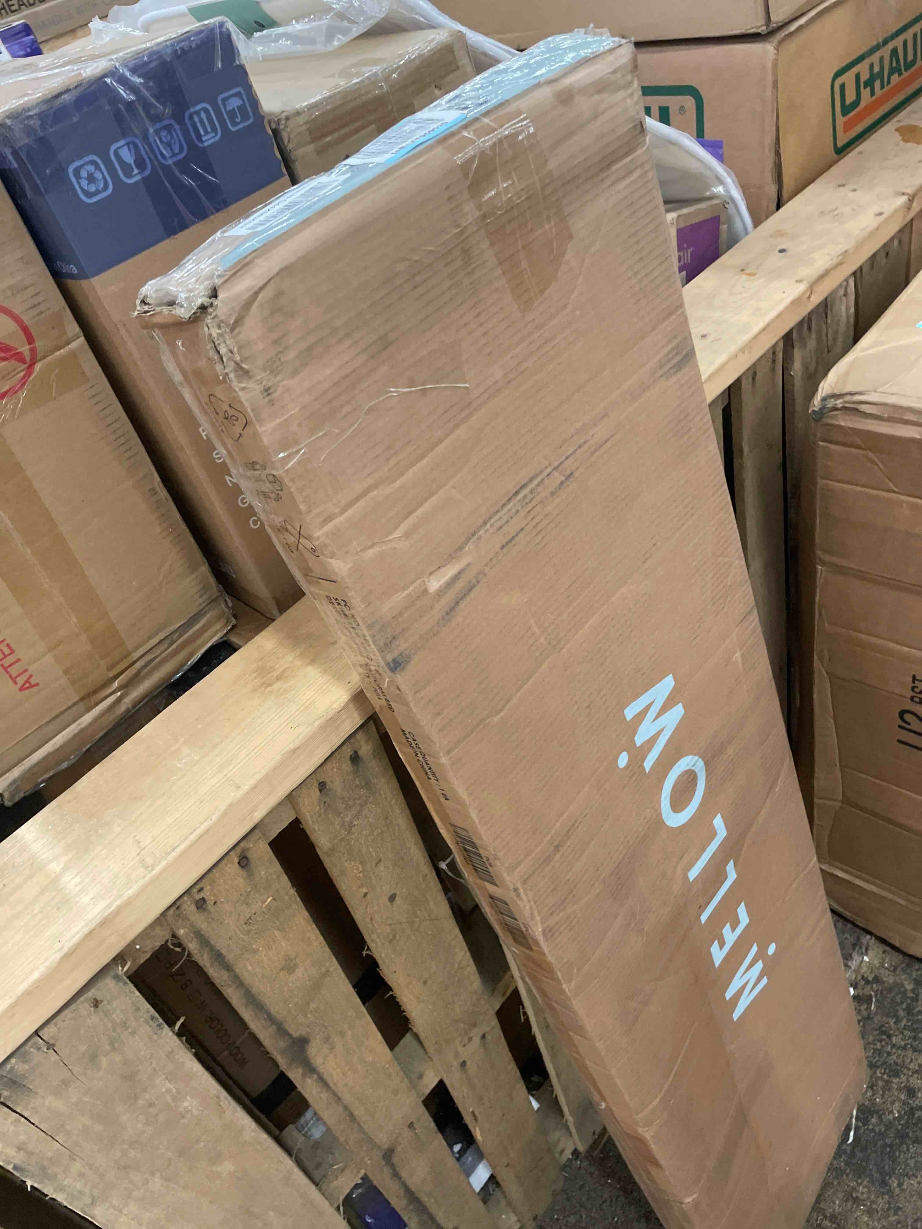 https://s3.amazonaws.com/lotting-images-prod/phillipi/BLU4470462_1729045004443.jpeg