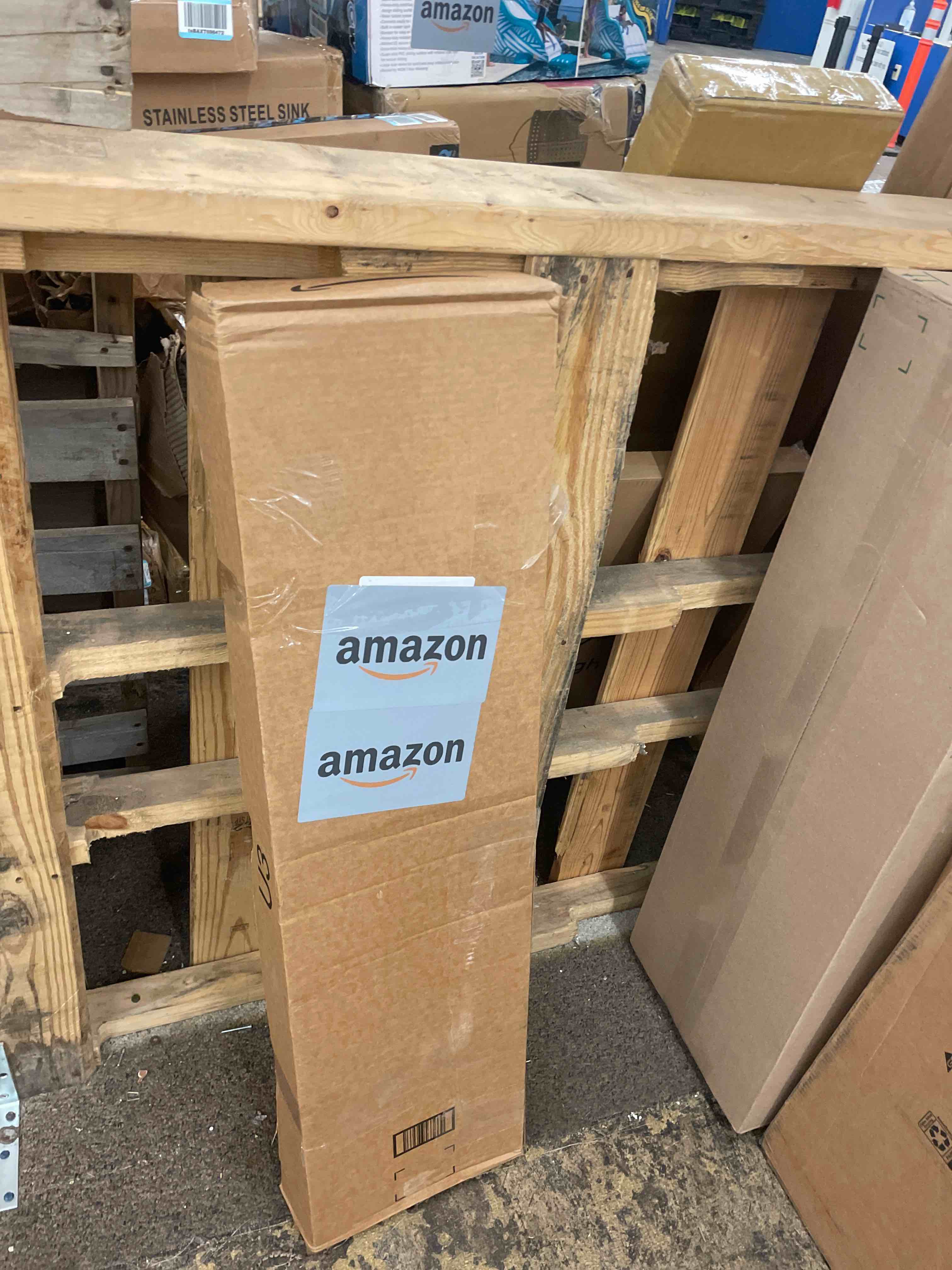 https://s3.amazonaws.com/lotting-images-prod/phillipi/BLU4470557_1729124967120.jpeg