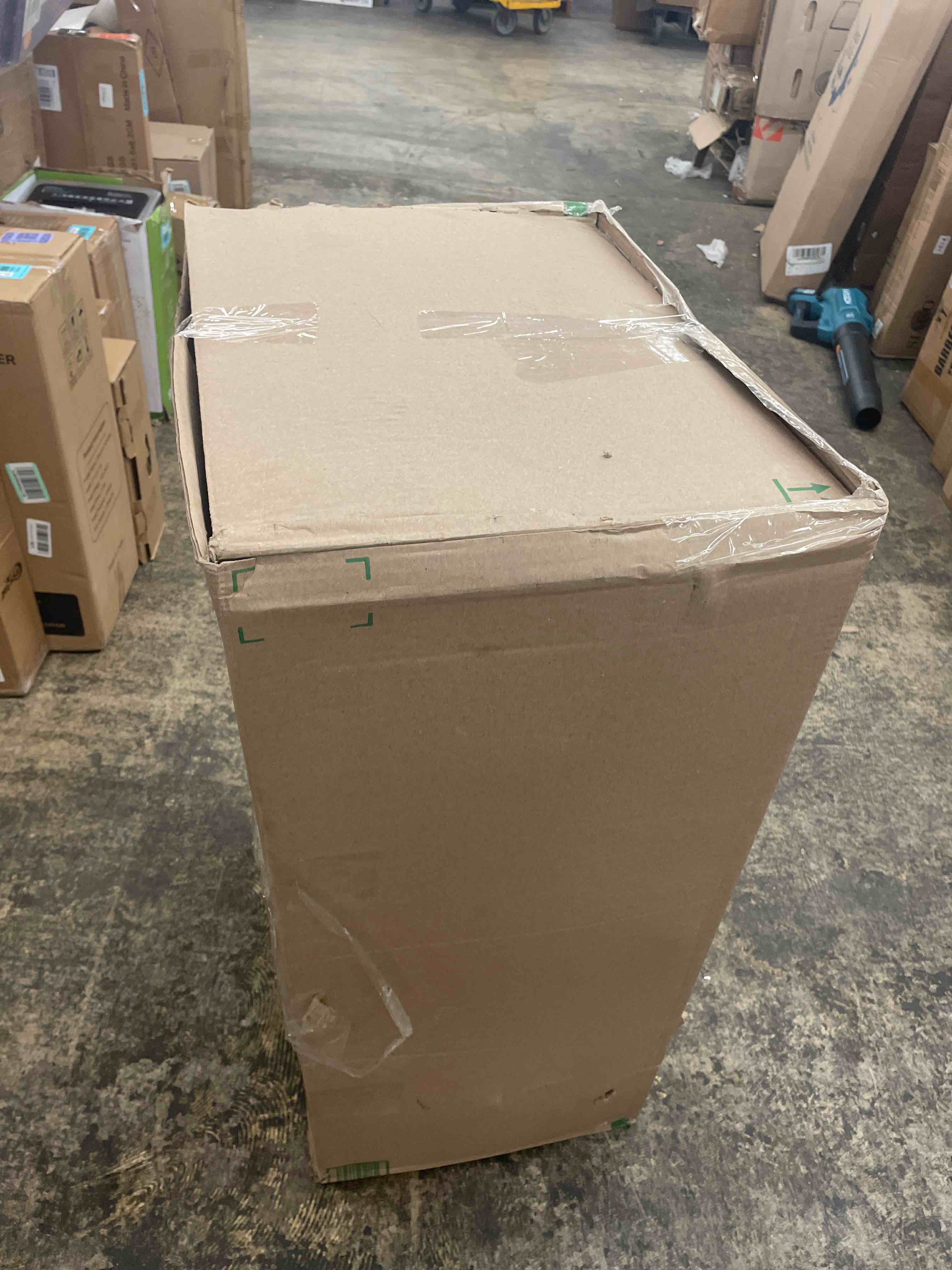 https://s3.amazonaws.com/lotting-images-prod/phillipi/BLU4470586_1729128767774.jpeg