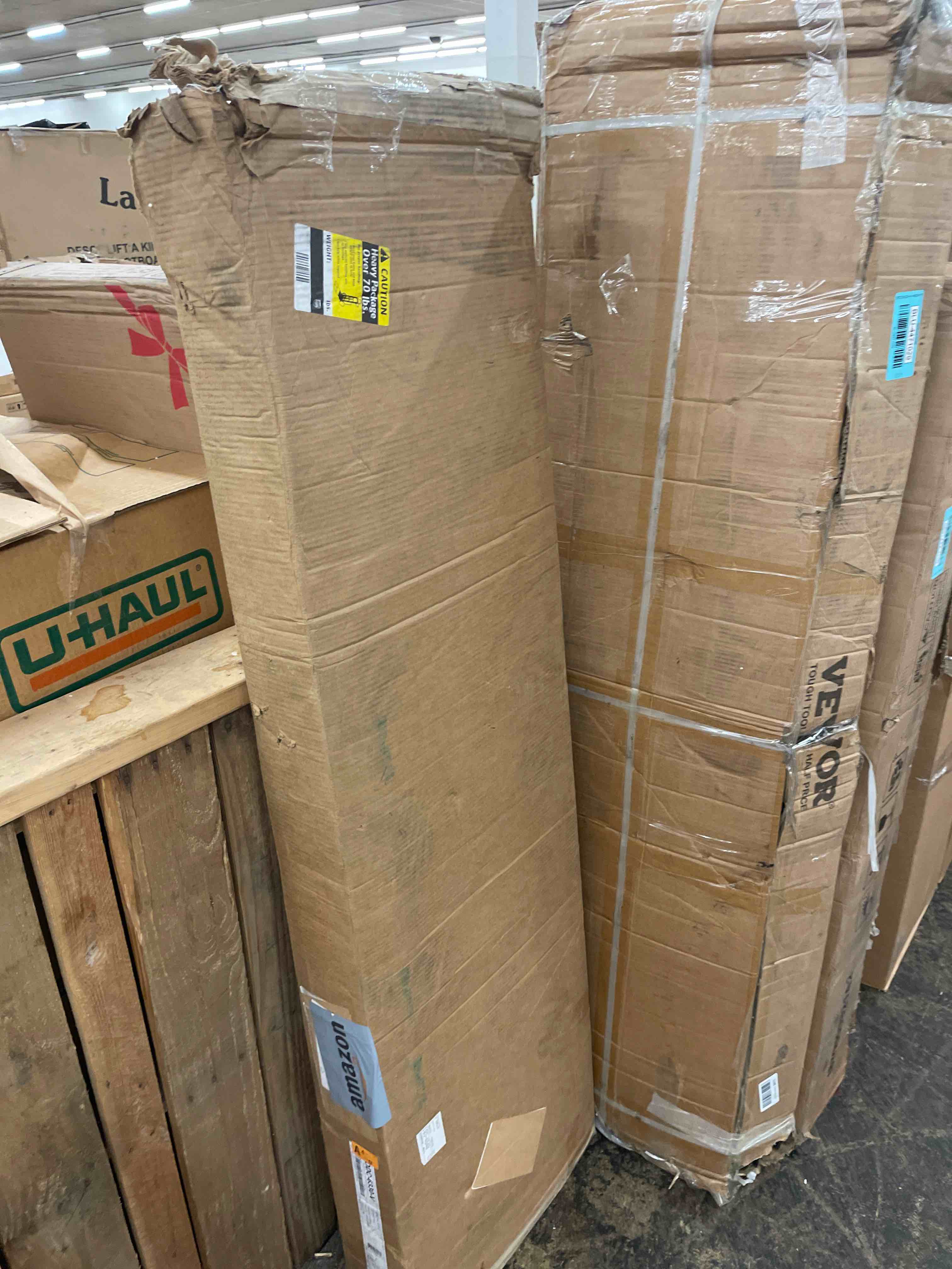 https://s3.amazonaws.com/lotting-images-prod/phillipi/BLU4471028_1730376285474.jpeg