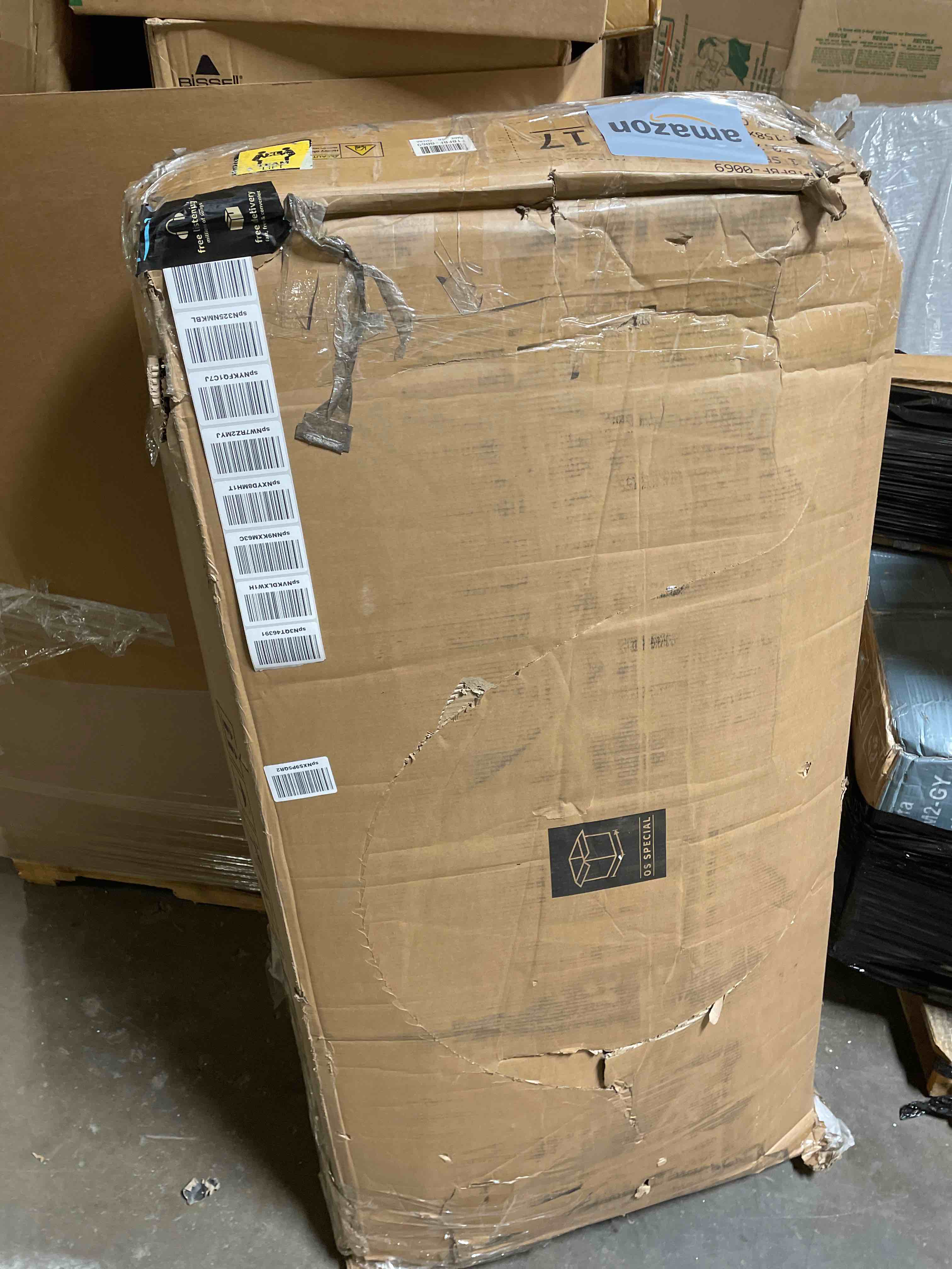 https://s3.amazonaws.com/lotting-images-prod/phillipi/BLU4714975_1702665226858.jpeg