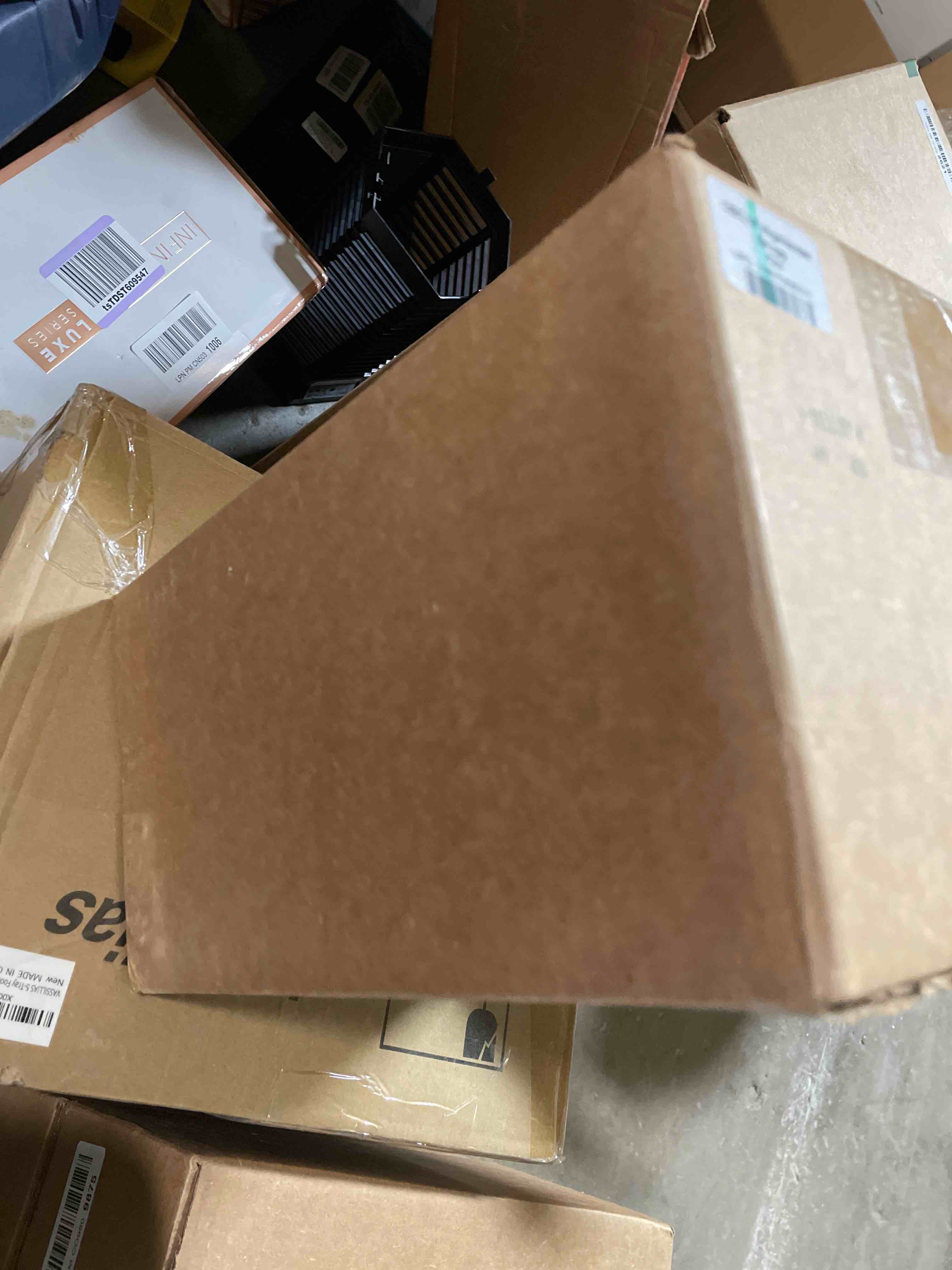 https://s3.amazonaws.com/lotting-images-prod/phillipi/BLU4714994_1702674130767.jpeg