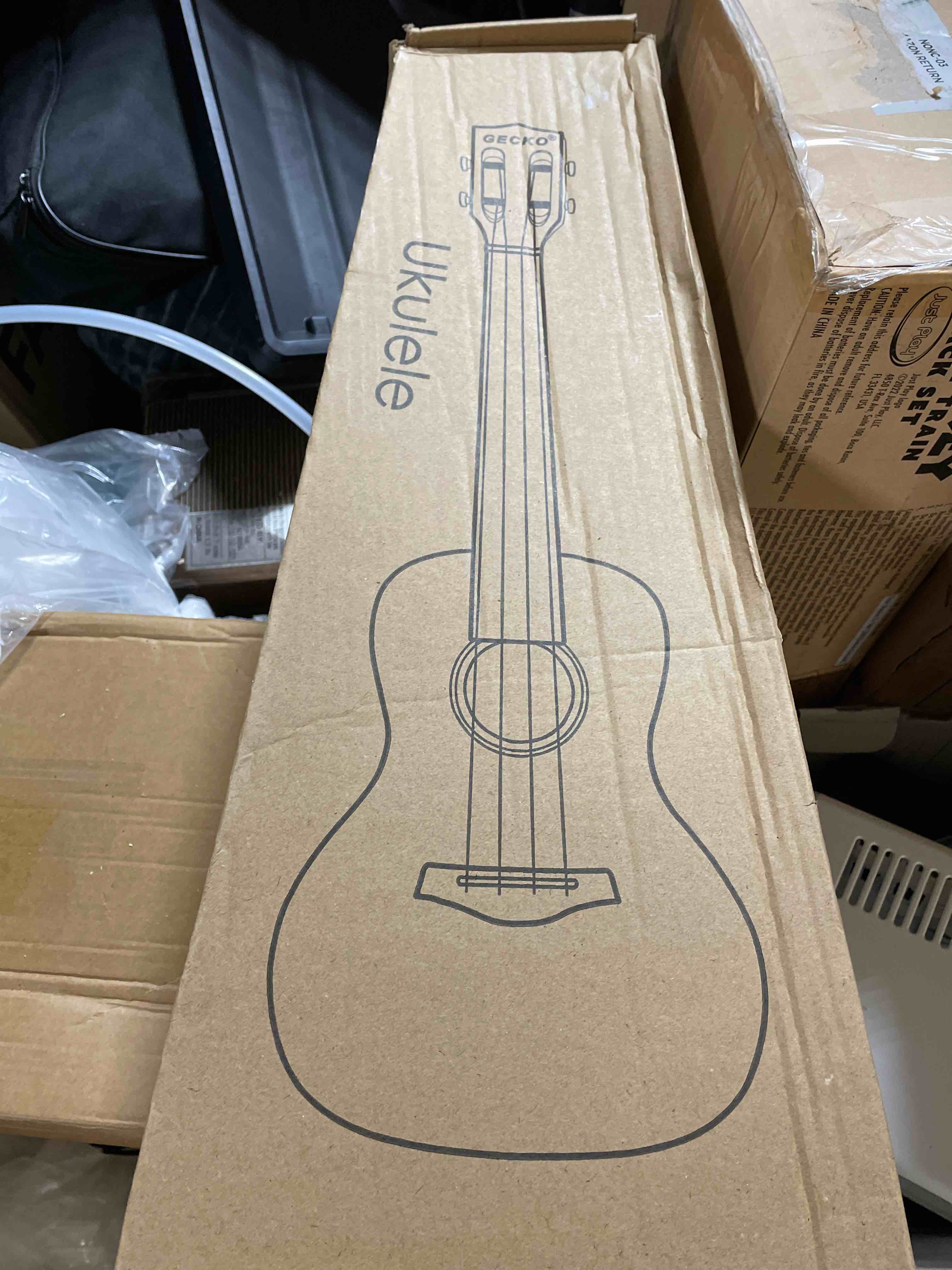 https://s3.amazonaws.com/lotting-images-prod/phillipi/BLU4715014_1702676962461.jpeg