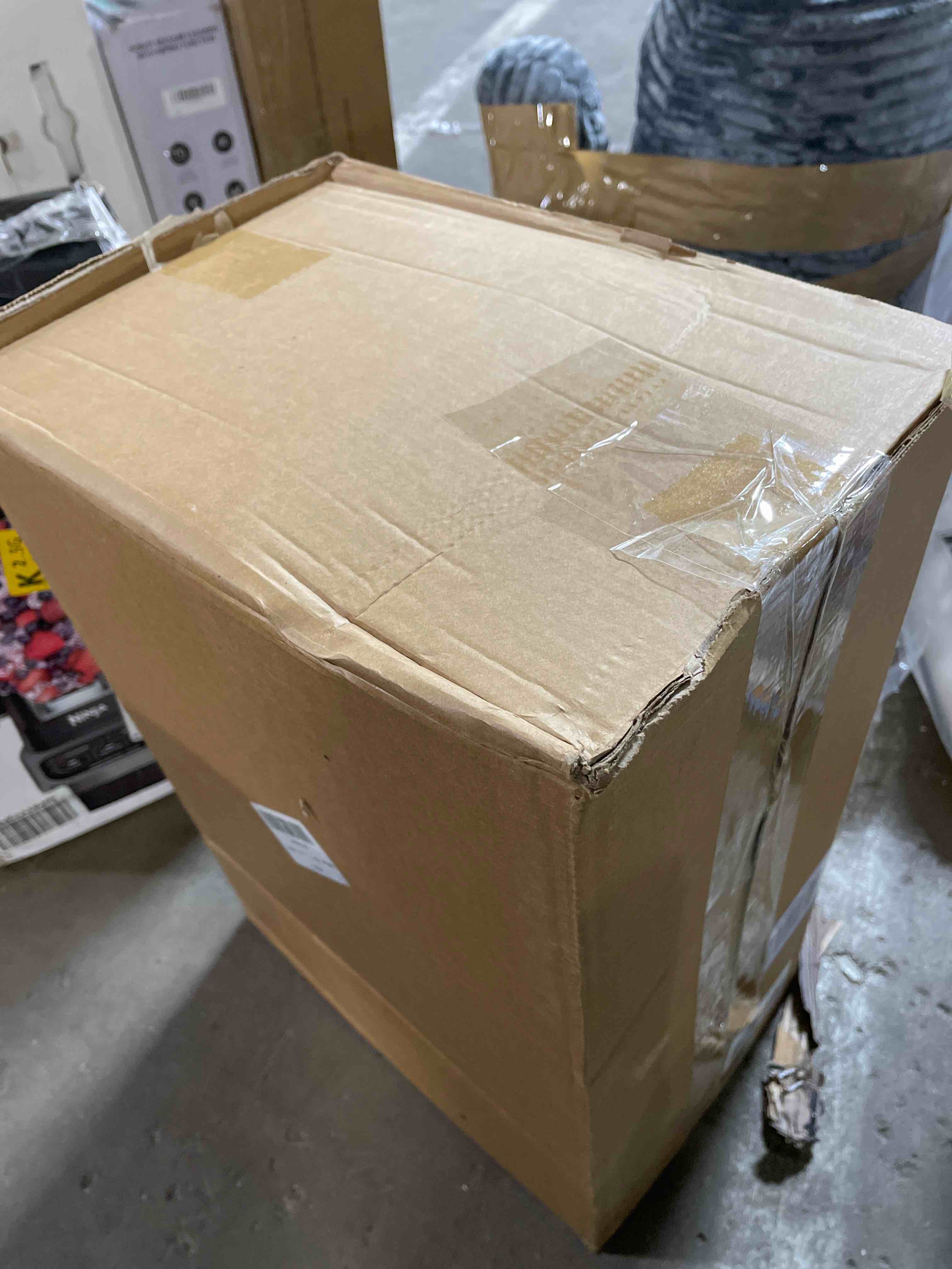 https://s3.amazonaws.com/lotting-images-prod/phillipi/BLU4715019_1702678047126.jpeg