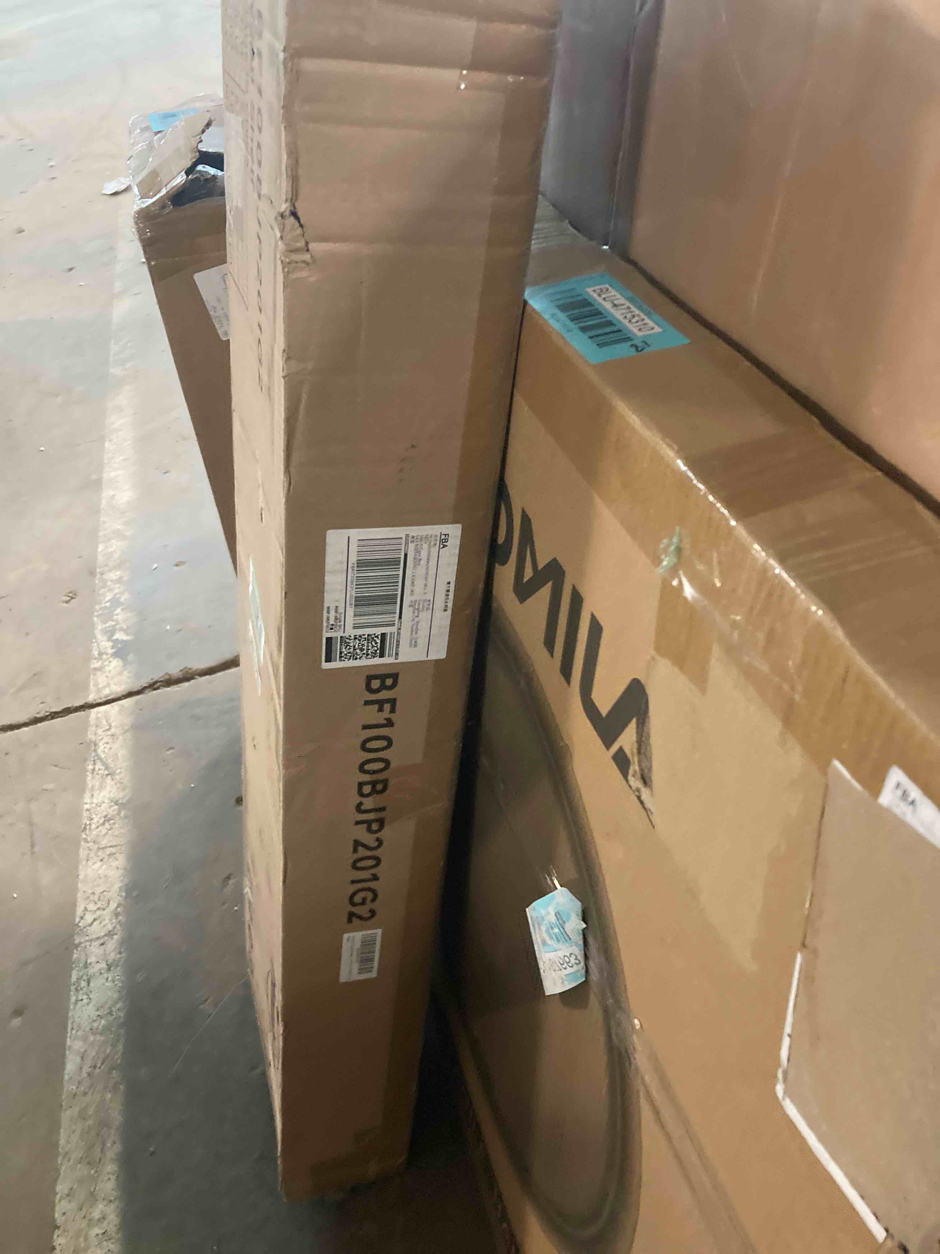 https://s3.amazonaws.com/lotting-images-prod/phillipi/BLU4715312_1702921338328.jpeg