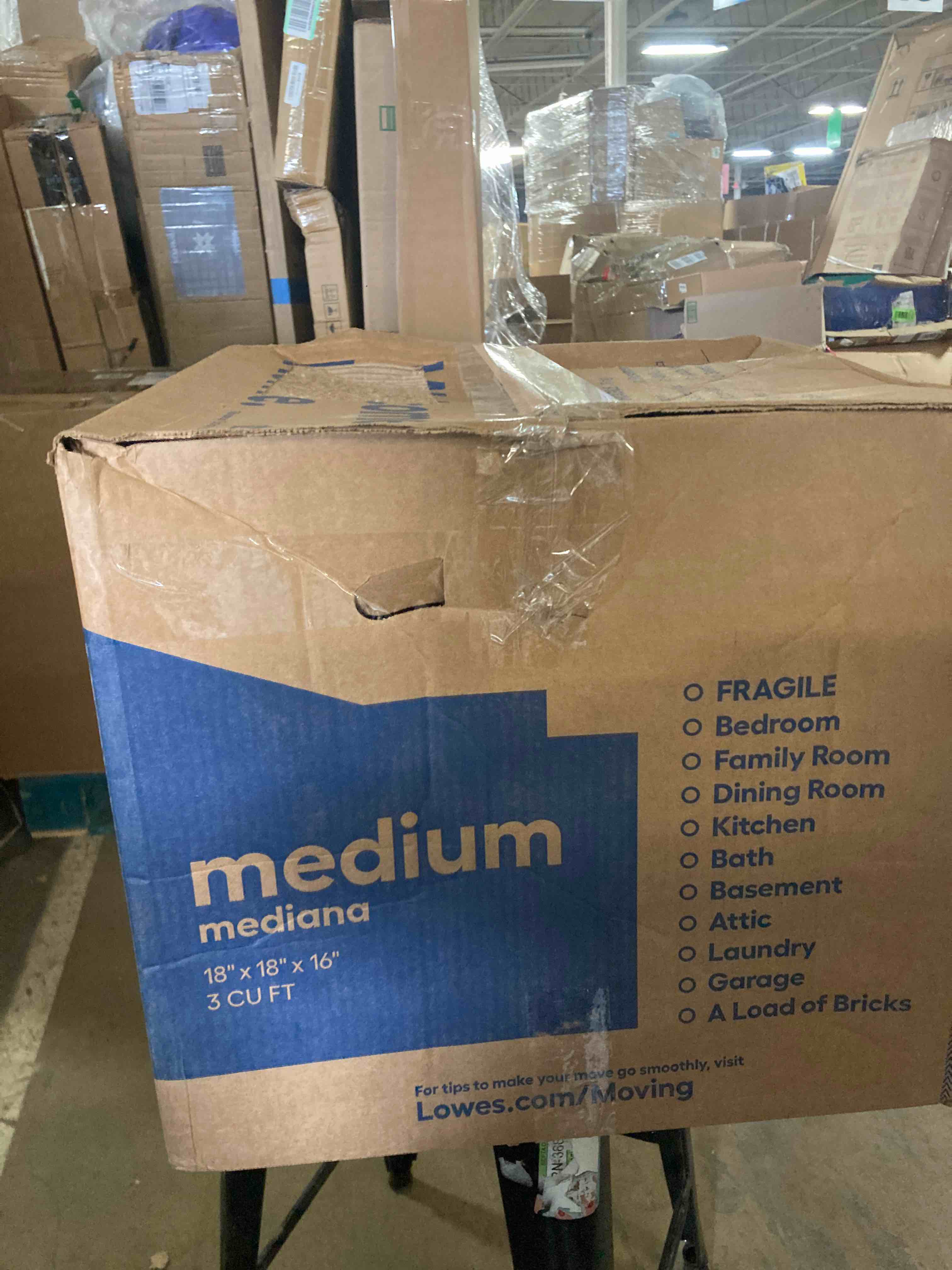 https://s3.amazonaws.com/lotting-images-prod/phillipi/BLU4715321_1702923114346.jpeg