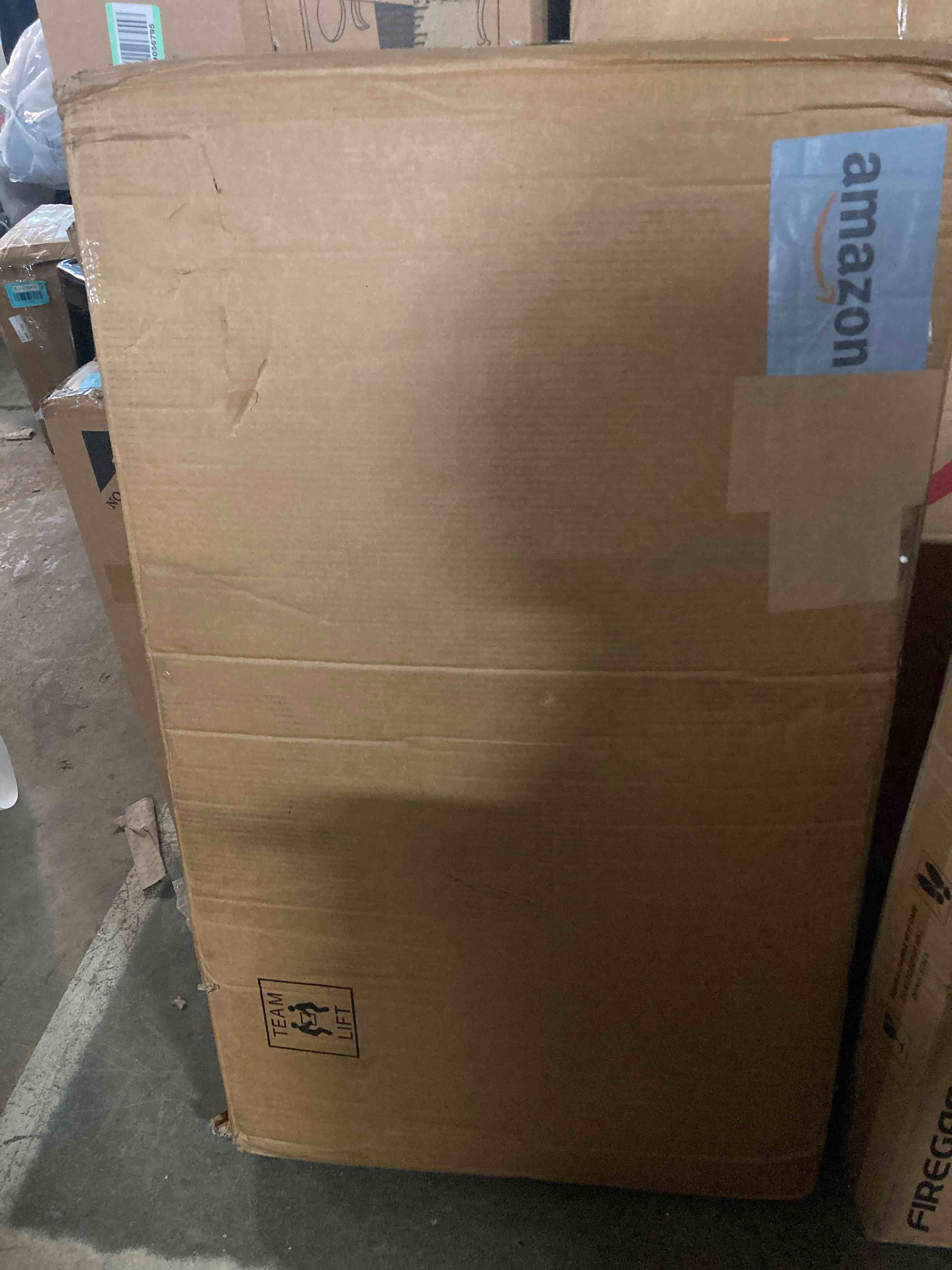 https://s3.amazonaws.com/lotting-images-prod/phillipi/BLU4715343_1702932516686.jpeg