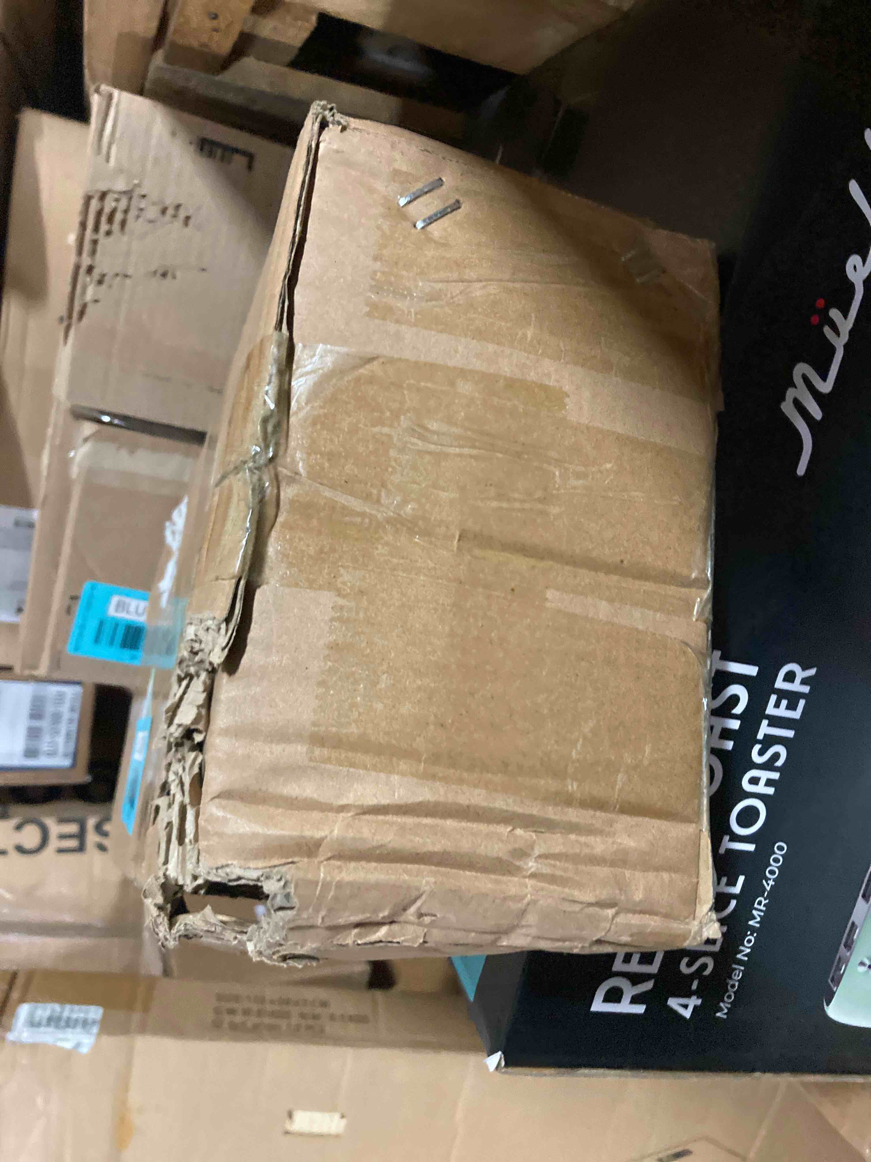 https://s3.amazonaws.com/lotting-images-prod/phillipi/BLU4715374_1702939089882.jpeg