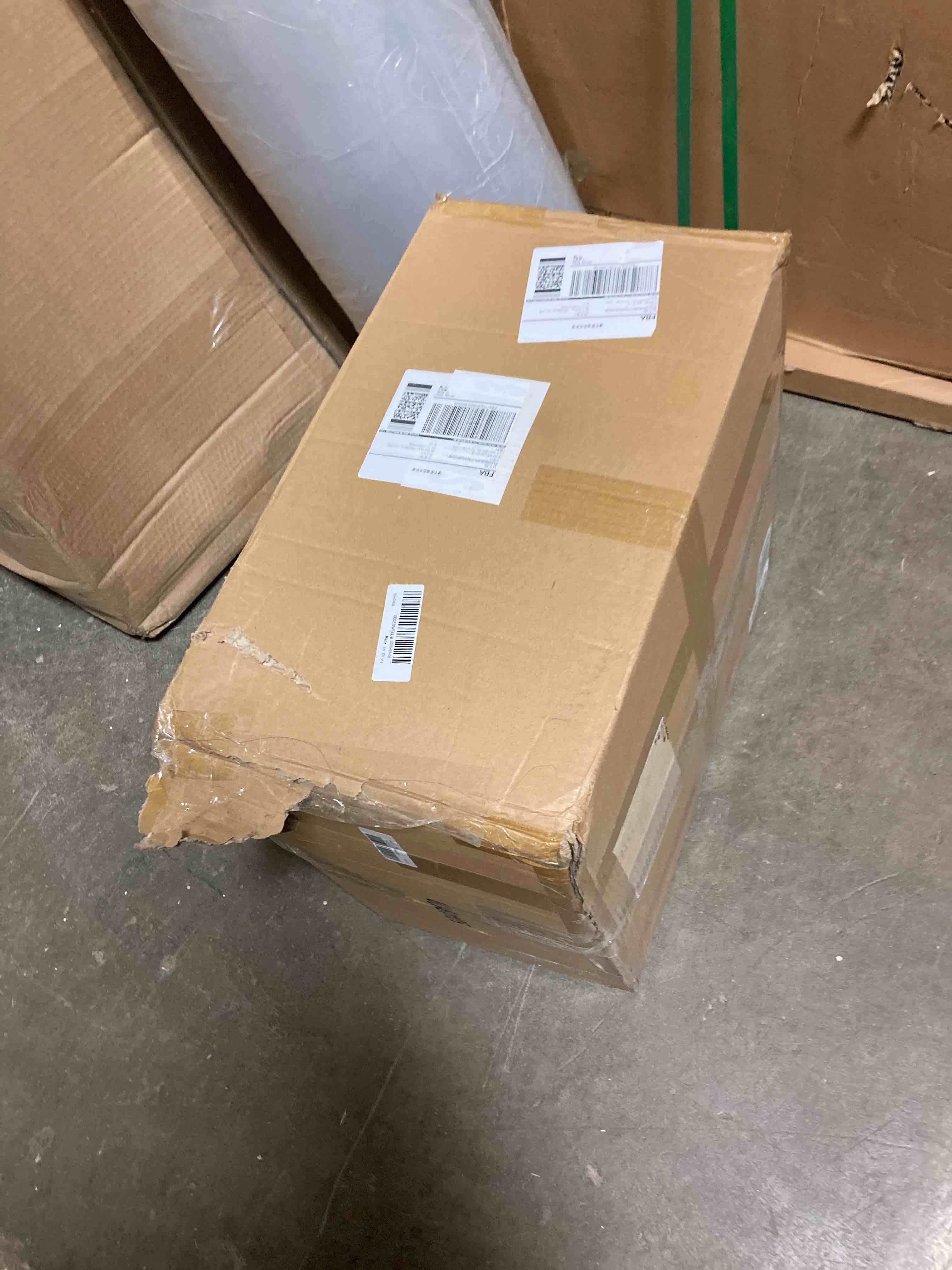 https://s3.amazonaws.com/lotting-images-prod/phillipi/BLU4715809_1703181375388.jpeg