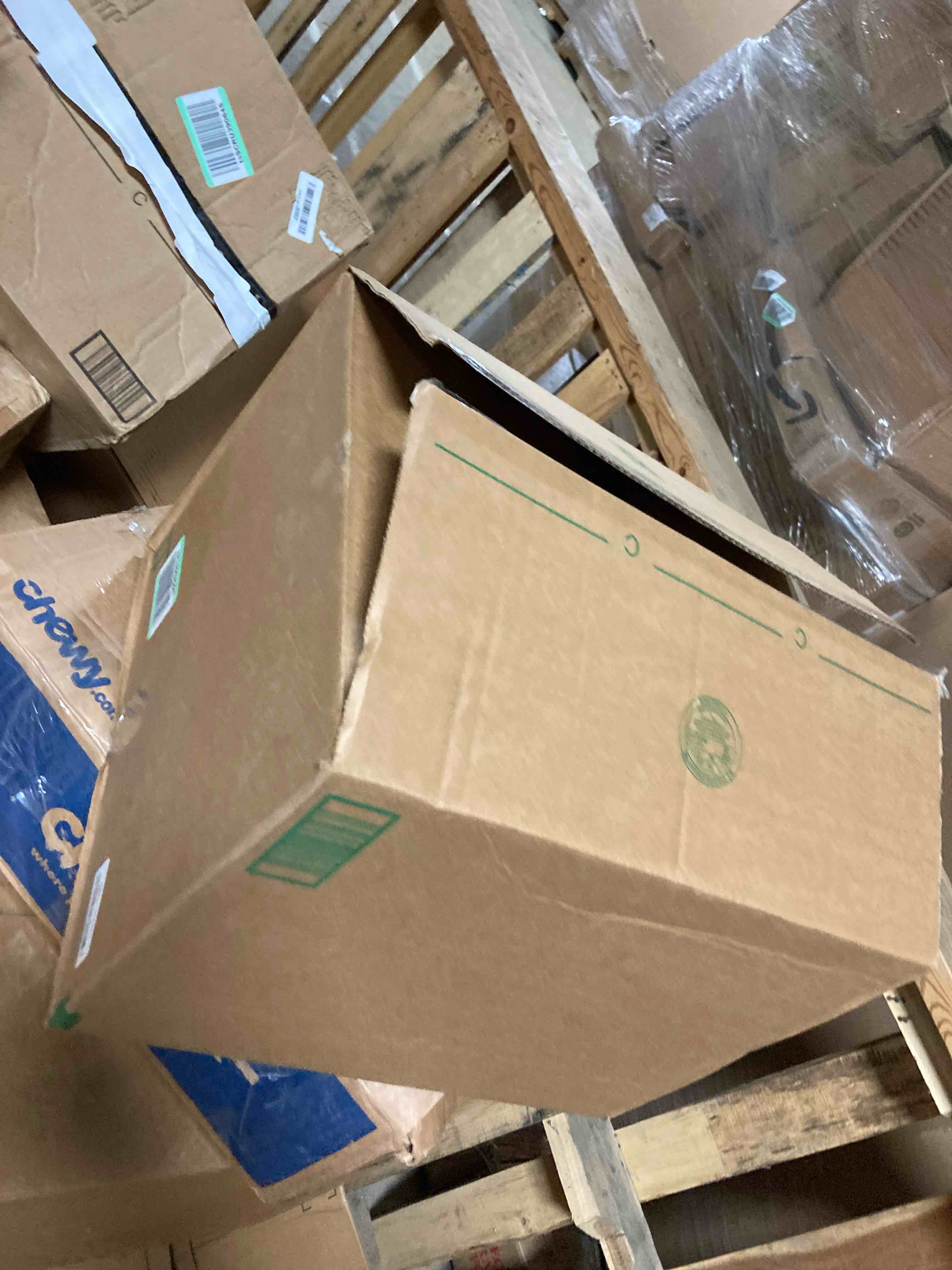 https://s3.amazonaws.com/lotting-images-prod/phillipi/BLU4715833_1703184685981.jpeg
