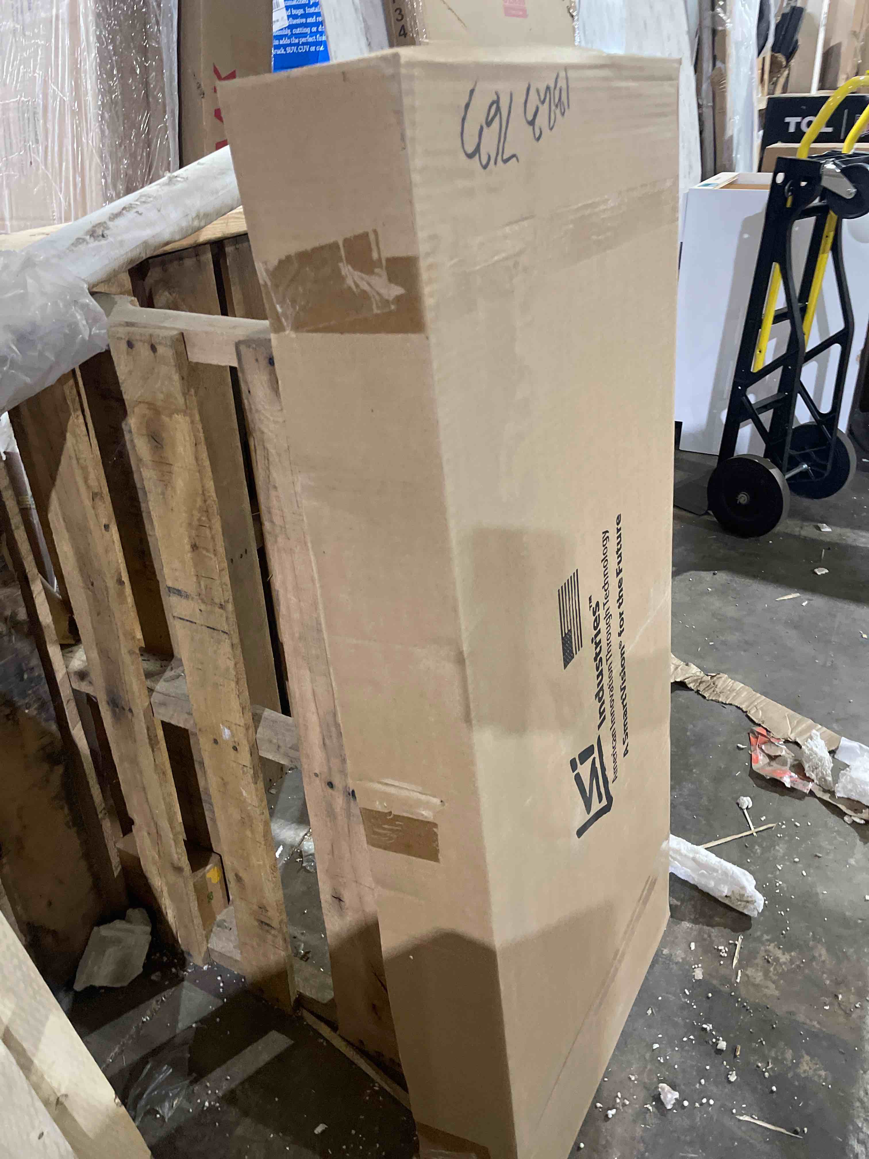 https://s3.amazonaws.com/lotting-images-prod/phillipi/BLU4716295_1703800725036.jpeg