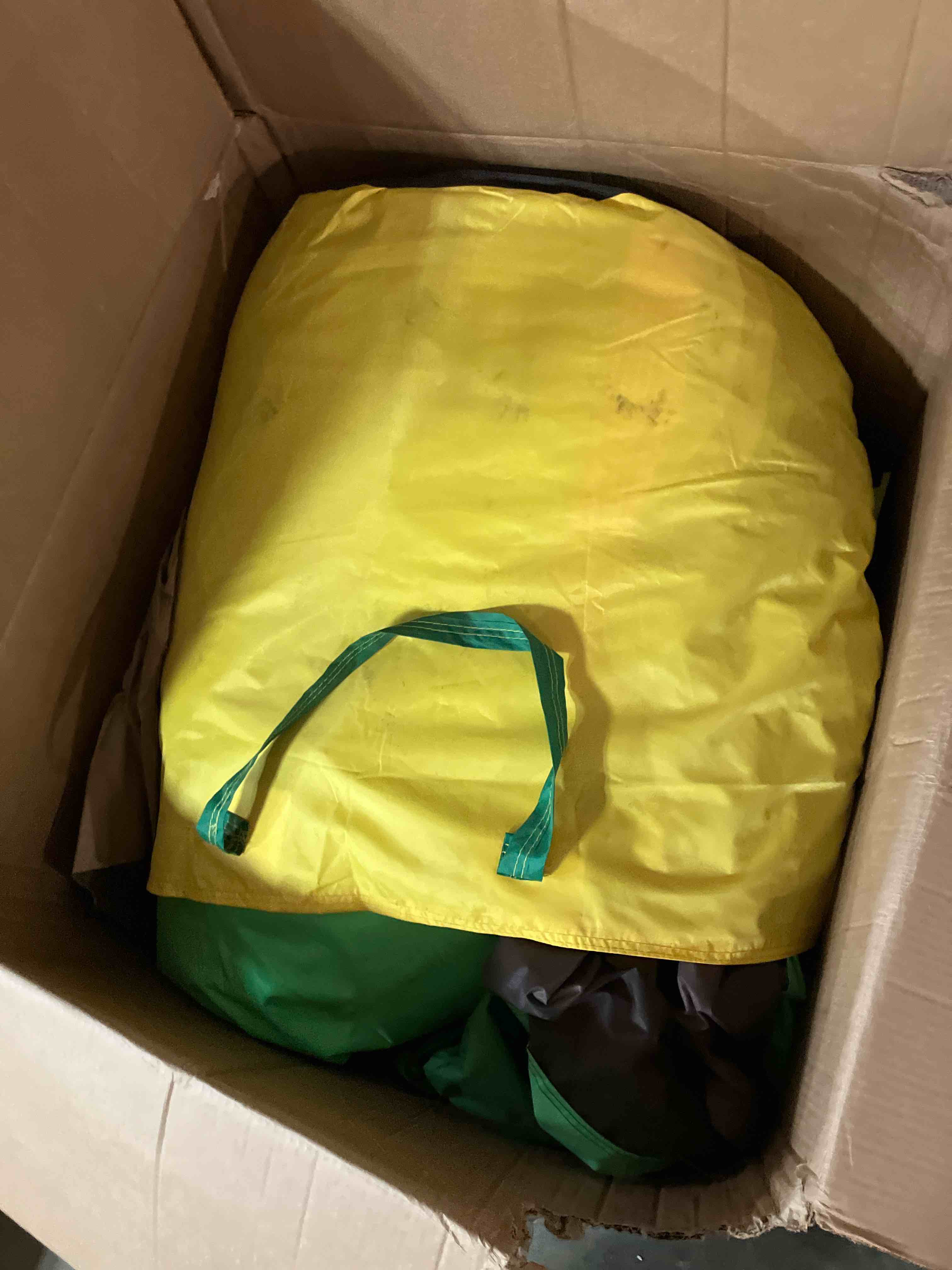 https://s3.amazonaws.com/lotting-images-prod/phillipi/BLU4717754_1718129517893.jpeg