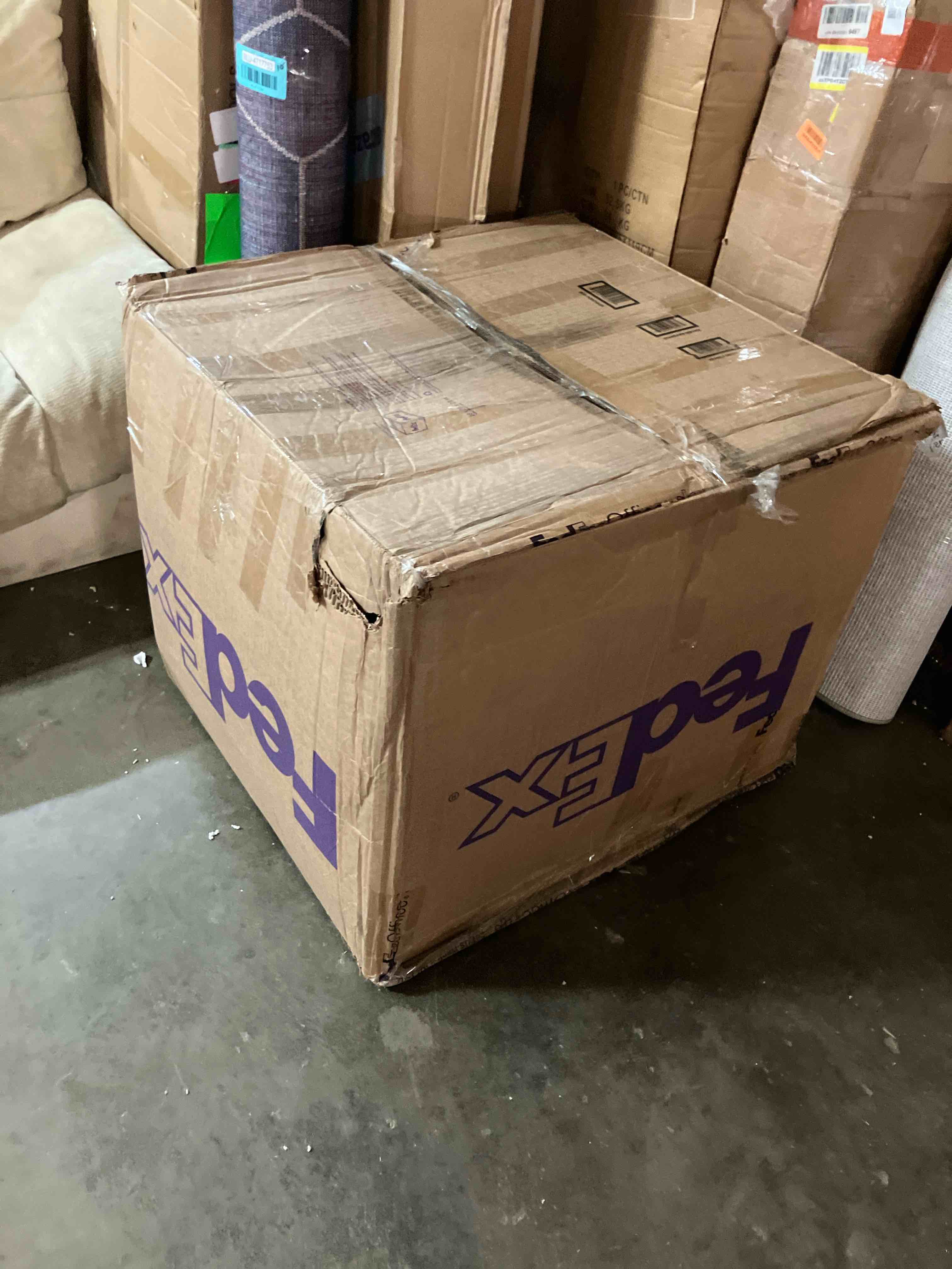 https://s3.amazonaws.com/lotting-images-prod/phillipi/BLU4717754_1718129558818.jpeg