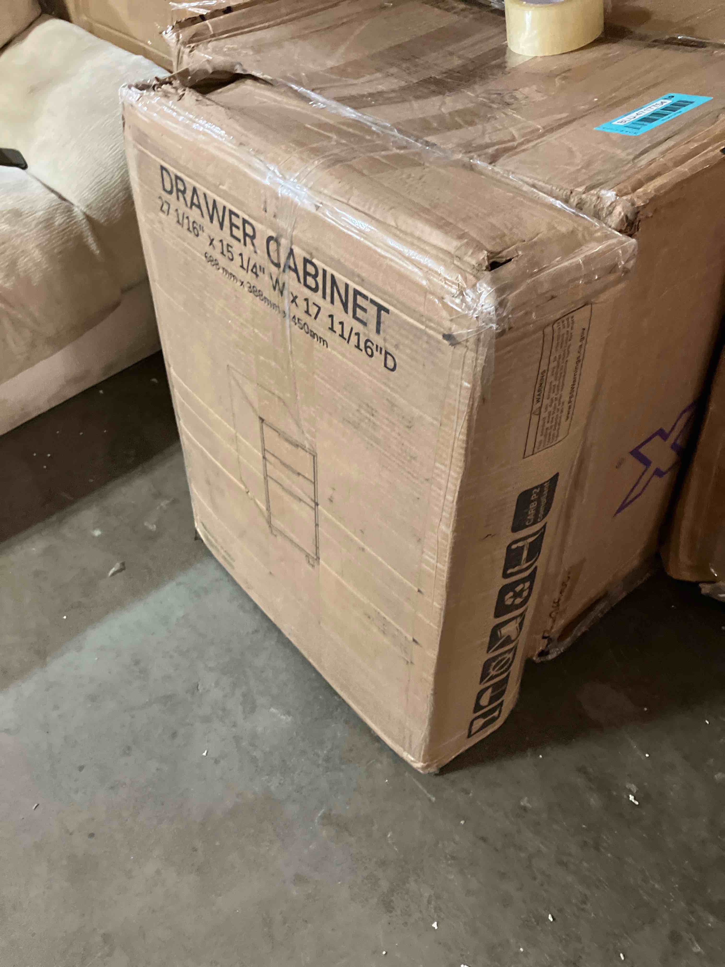 https://s3.amazonaws.com/lotting-images-prod/phillipi/BLU4717755_1718130883711.jpeg