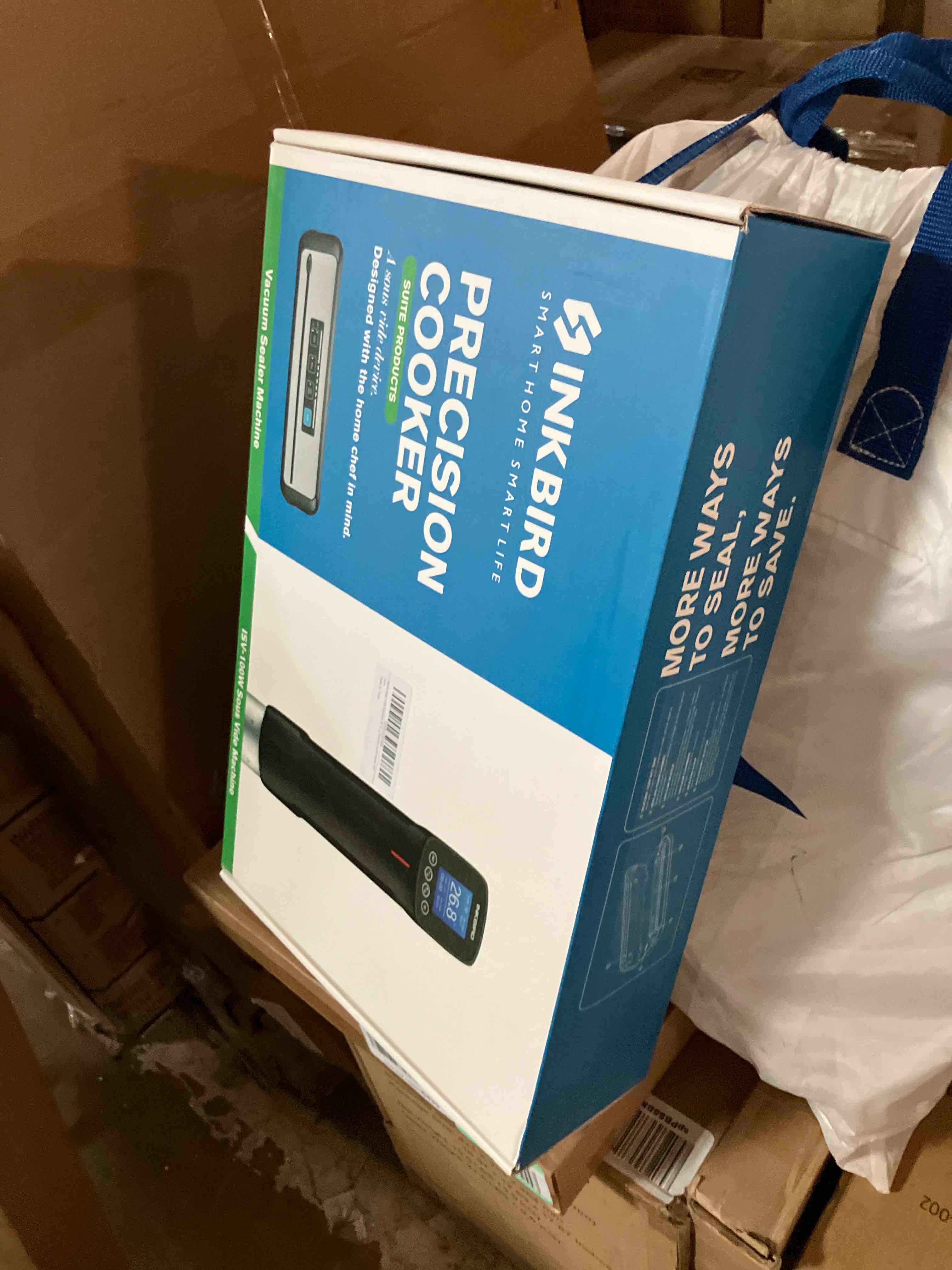 https://s3.amazonaws.com/lotting-images-prod/phillipi/BLU4717793_1718141897794.jpeg
