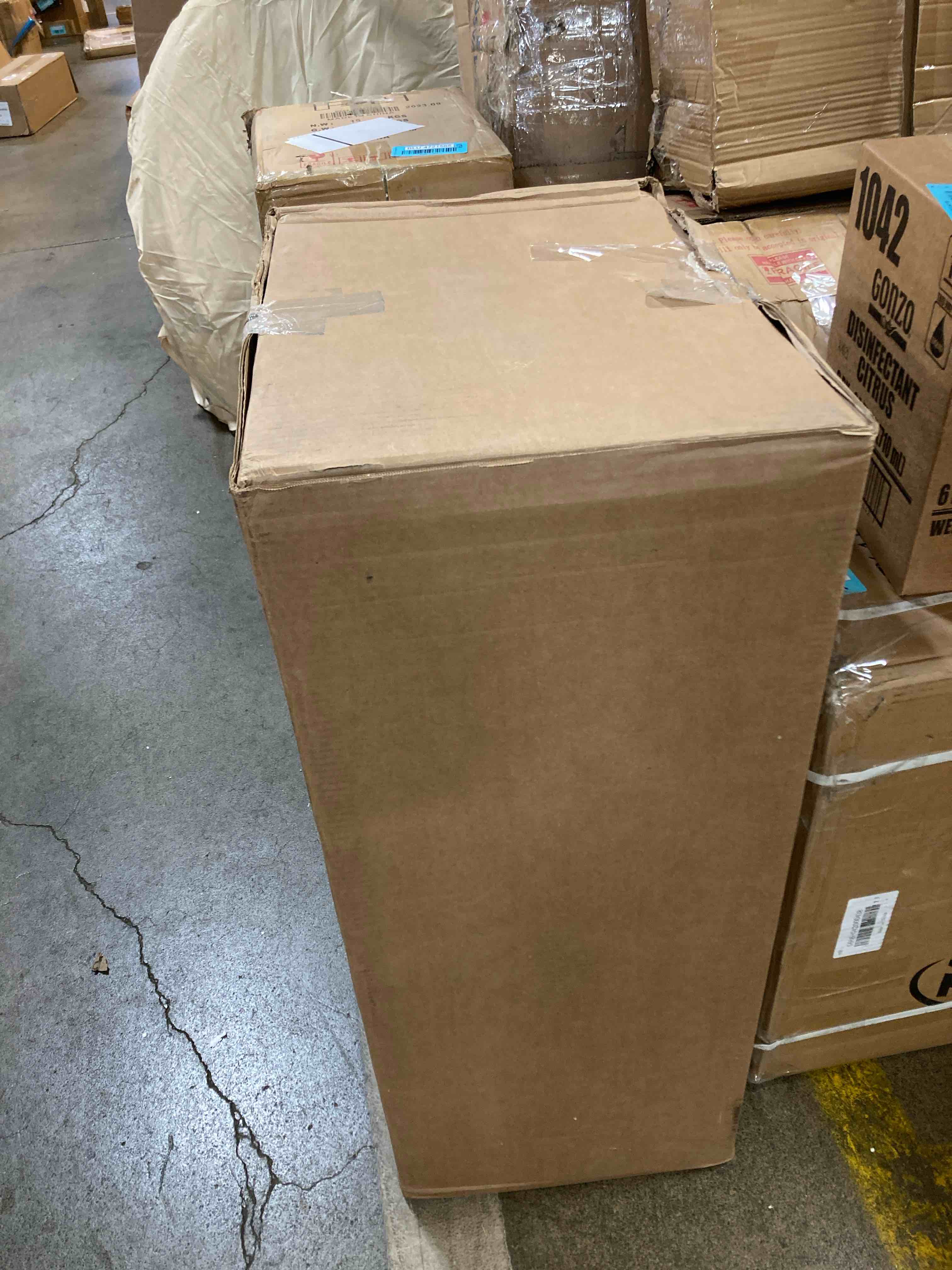 https://s3.amazonaws.com/lotting-images-prod/phillipi/BLU4721573_1706198149675.jpeg