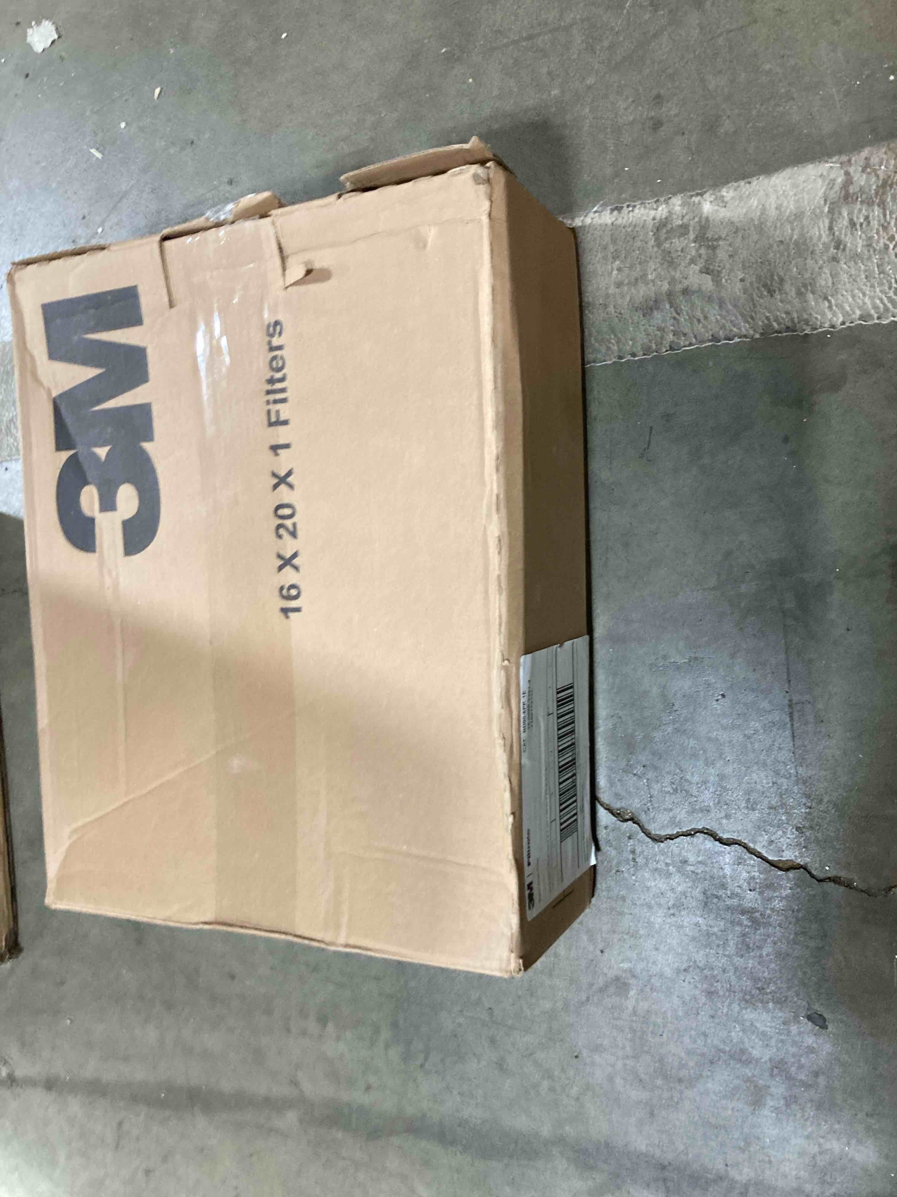https://s3.amazonaws.com/lotting-images-prod/phillipi/BLU4721654_1706293588861.jpeg