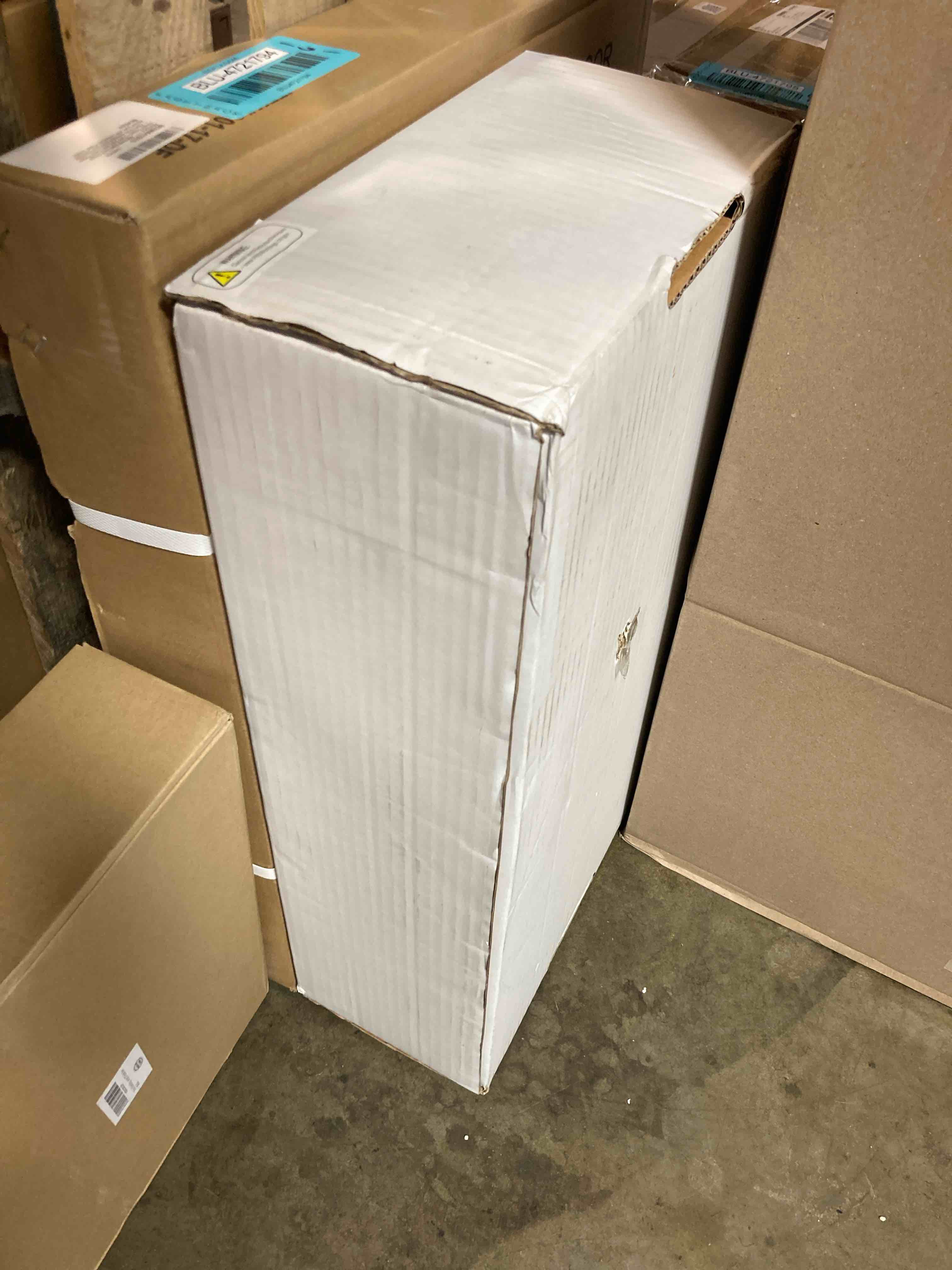 https://s3.amazonaws.com/lotting-images-prod/phillipi/BLU4721798_1706551386125.jpeg