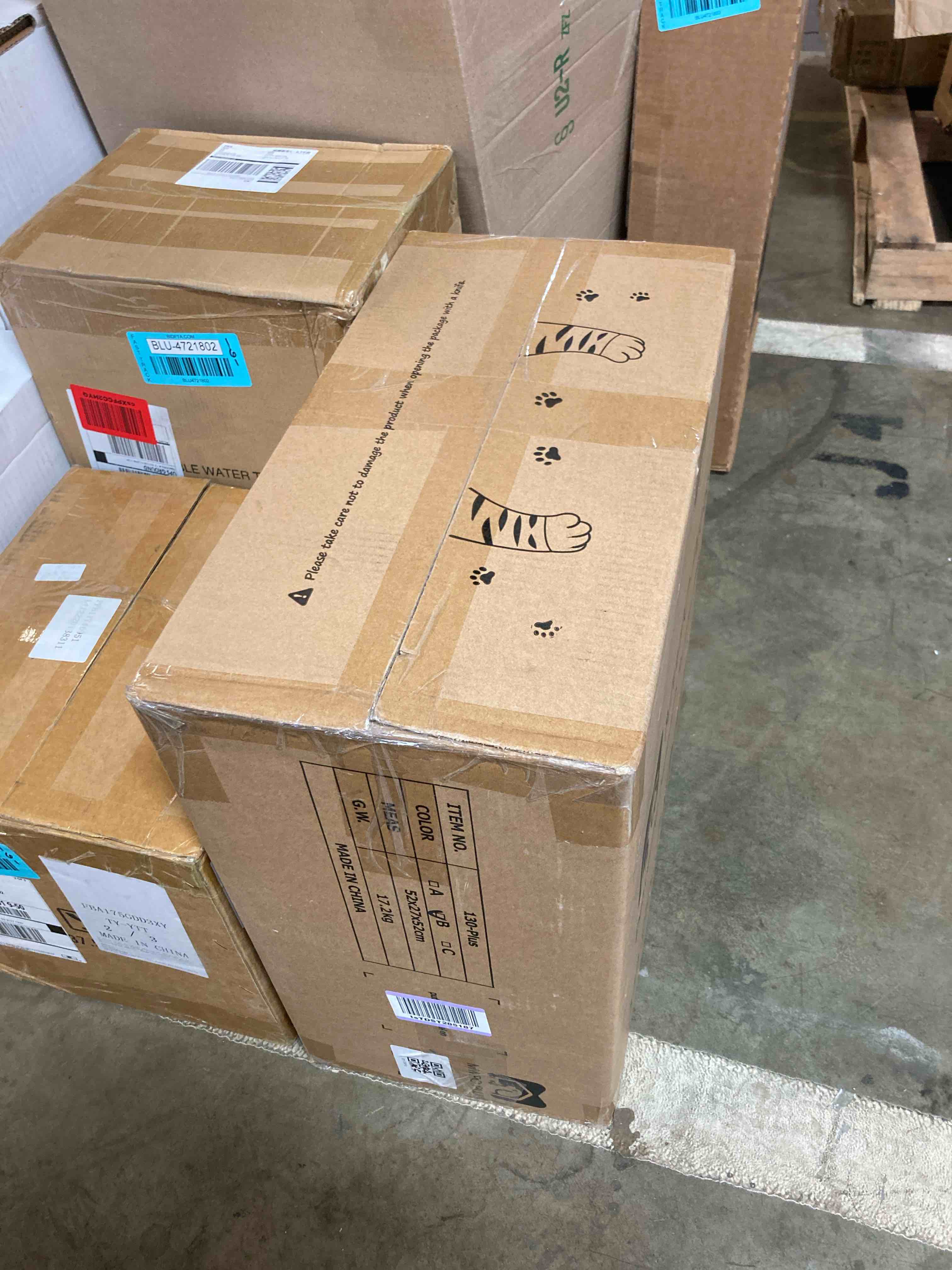 https://s3.amazonaws.com/lotting-images-prod/phillipi/BLU4721804_1706553444525.jpeg