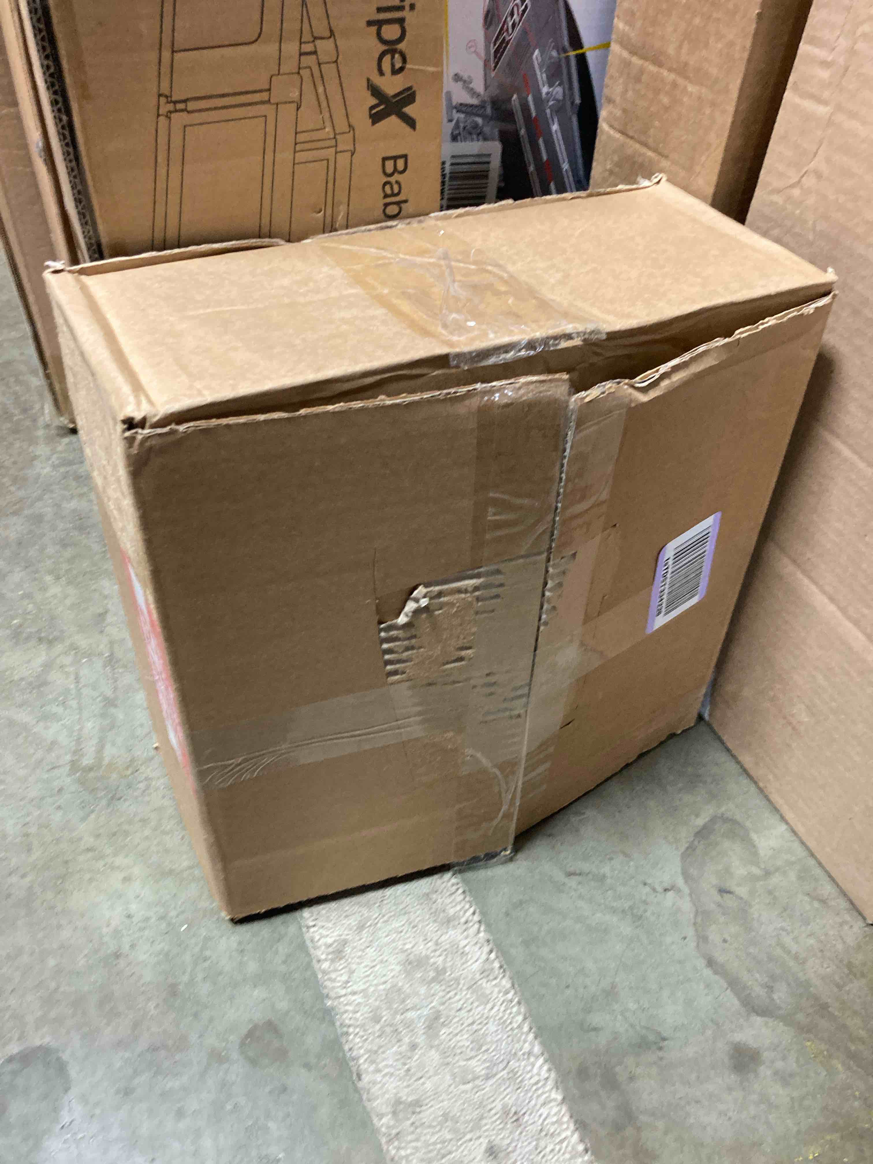 https://s3.amazonaws.com/lotting-images-prod/phillipi/BLU4721827_1706559133908.jpeg