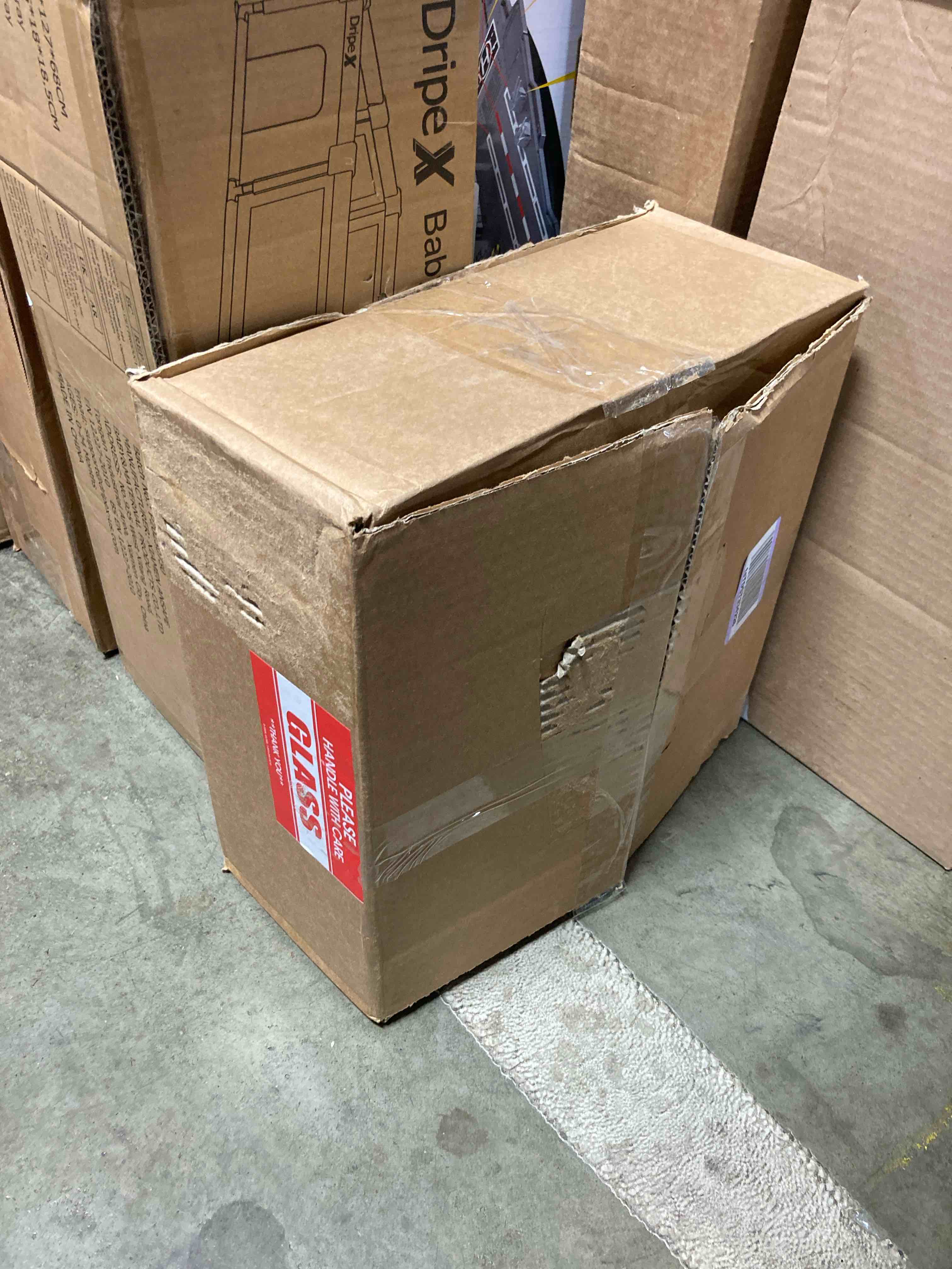 https://s3.amazonaws.com/lotting-images-prod/phillipi/BLU4721827_1706559135346.jpeg
