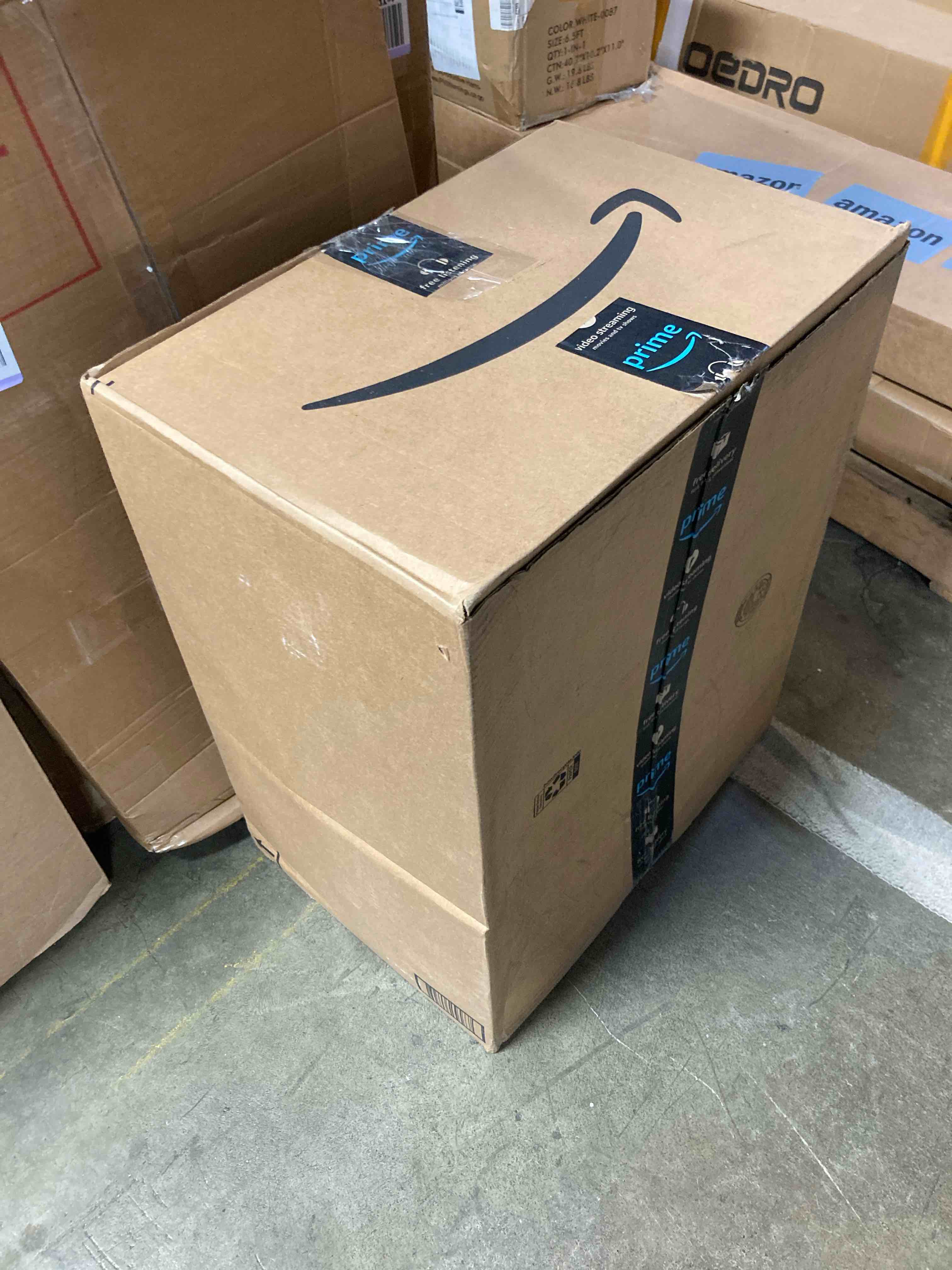 https://s3.amazonaws.com/lotting-images-prod/phillipi/BLU4721831_1706559927077.jpeg