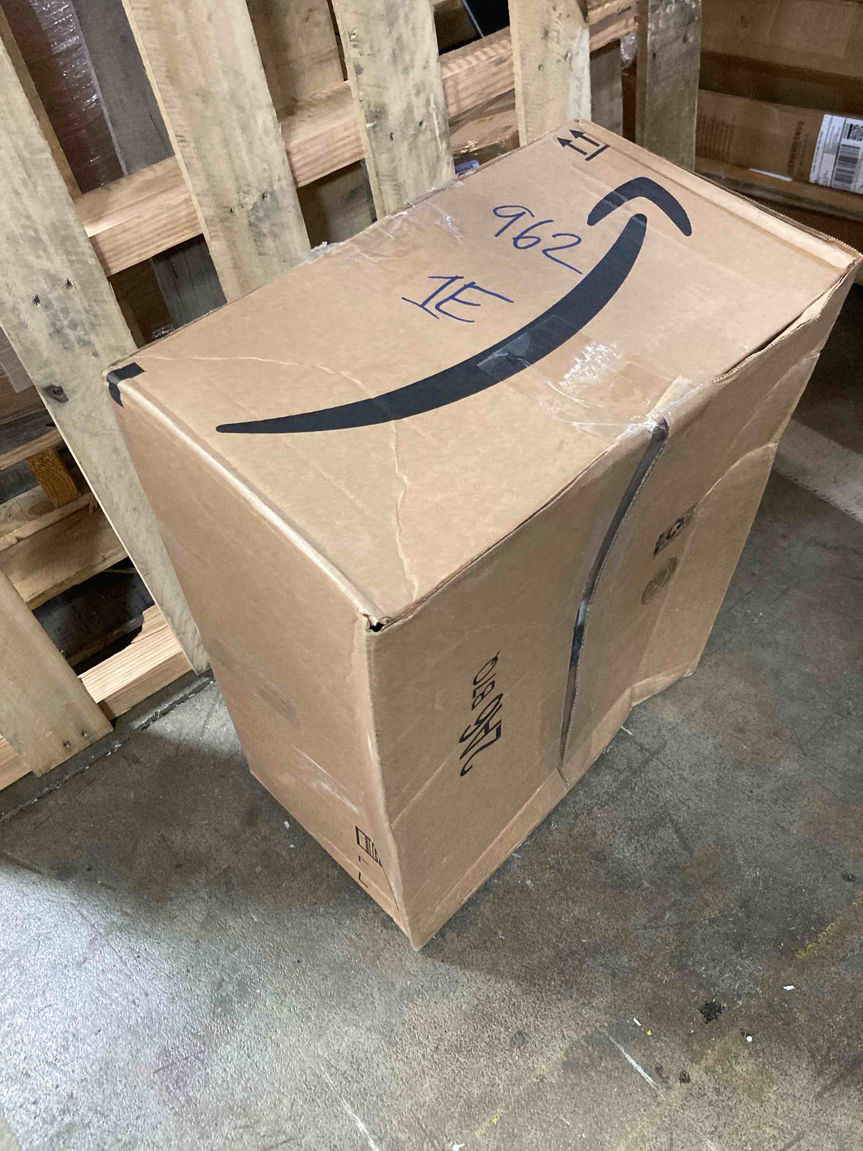 https://s3.amazonaws.com/lotting-images-prod/phillipi/BLU4721840_1706630537369.jpeg