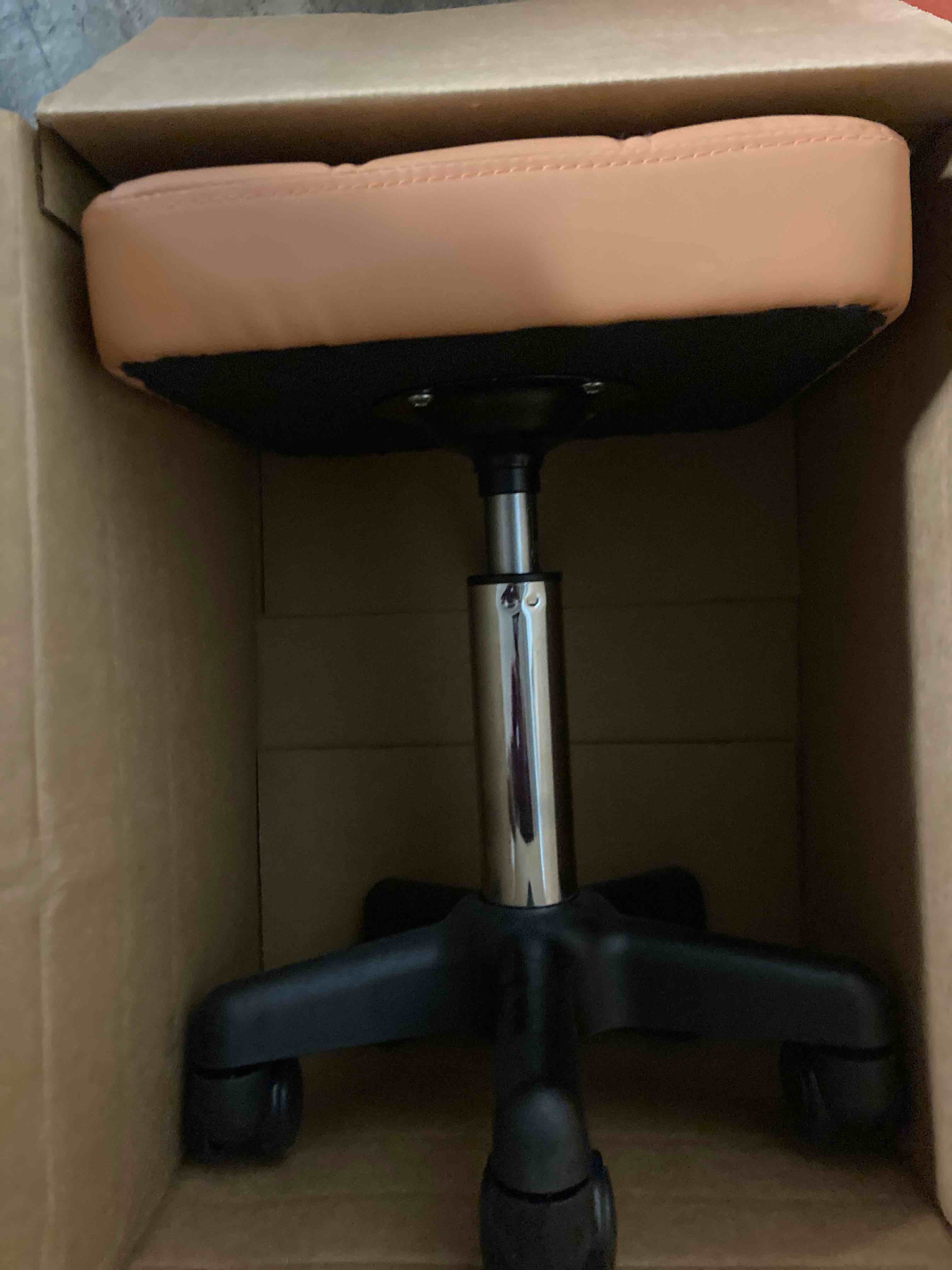https://s3.amazonaws.com/lotting-images-prod/phillipi/BLU4721877_1706636764202.jpeg