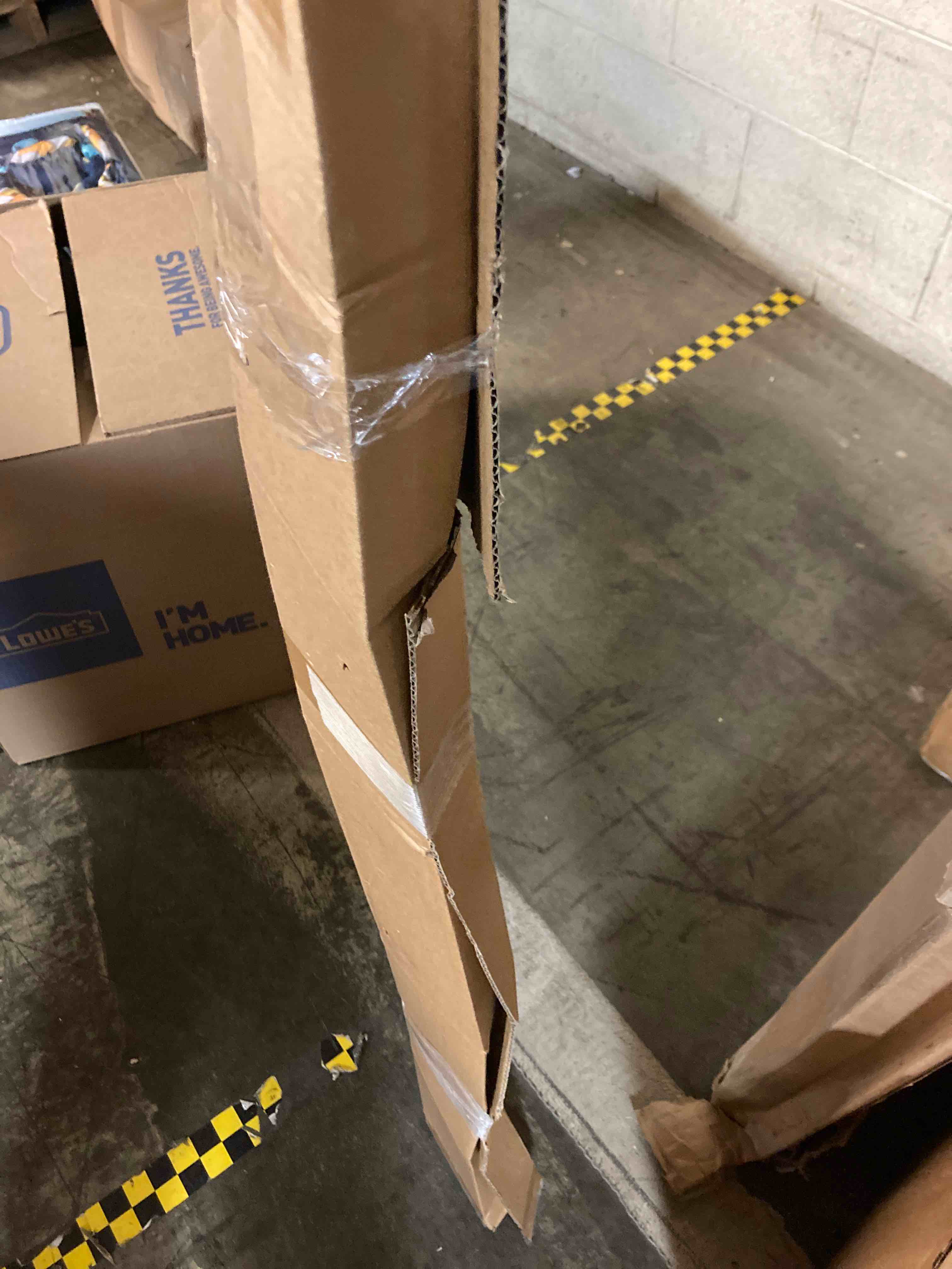 https://s3.amazonaws.com/lotting-images-prod/phillipi/BLU4721891_1706638282524.jpeg