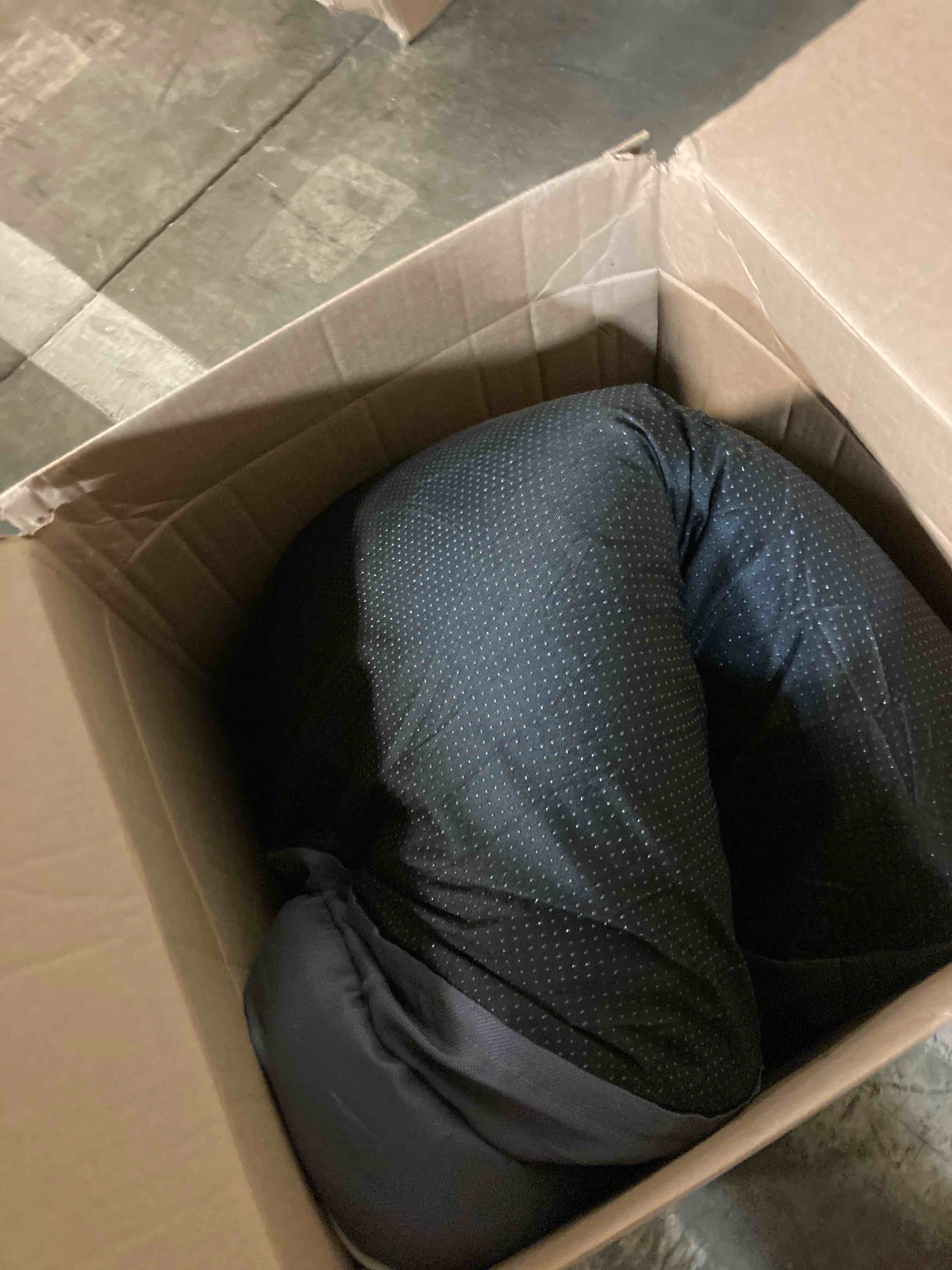 https://s3.amazonaws.com/lotting-images-prod/phillipi/BLU4721893_1706638391309.jpeg