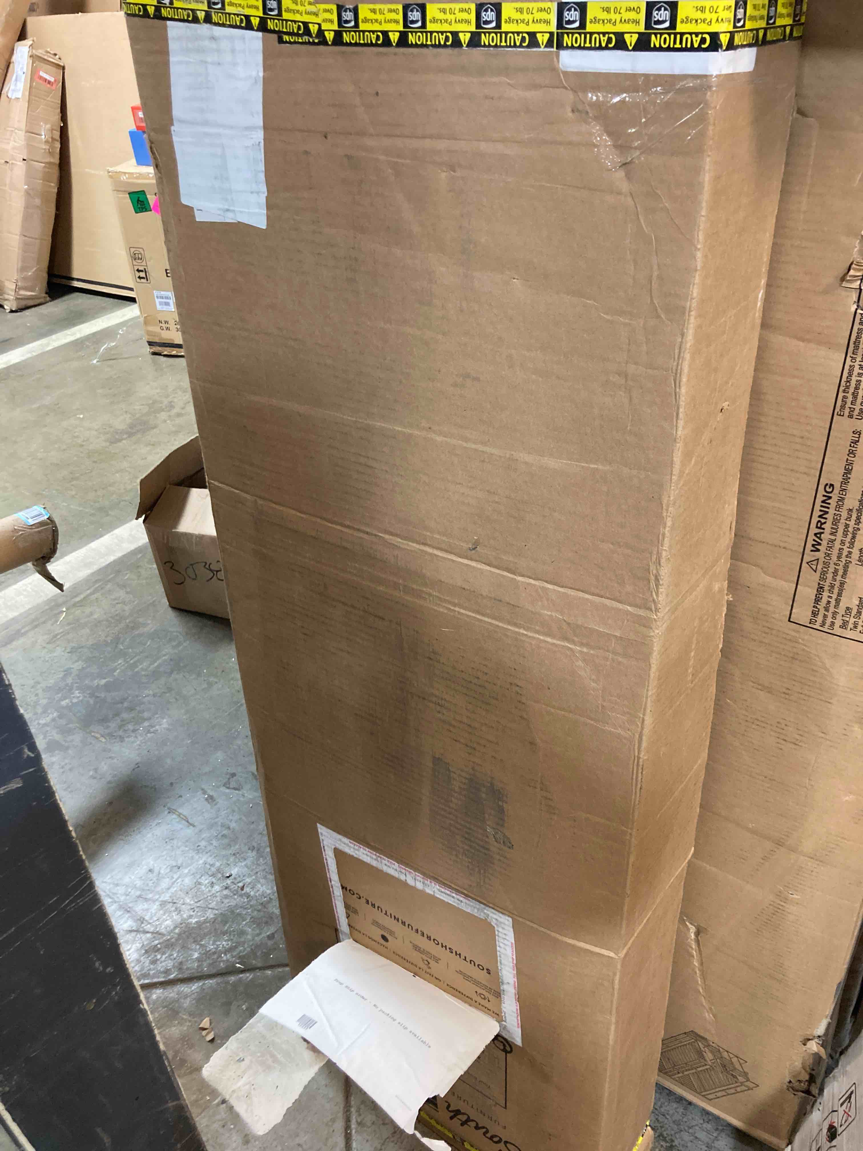 https://s3.amazonaws.com/lotting-images-prod/phillipi/BLU4722287_1707318323249.jpeg