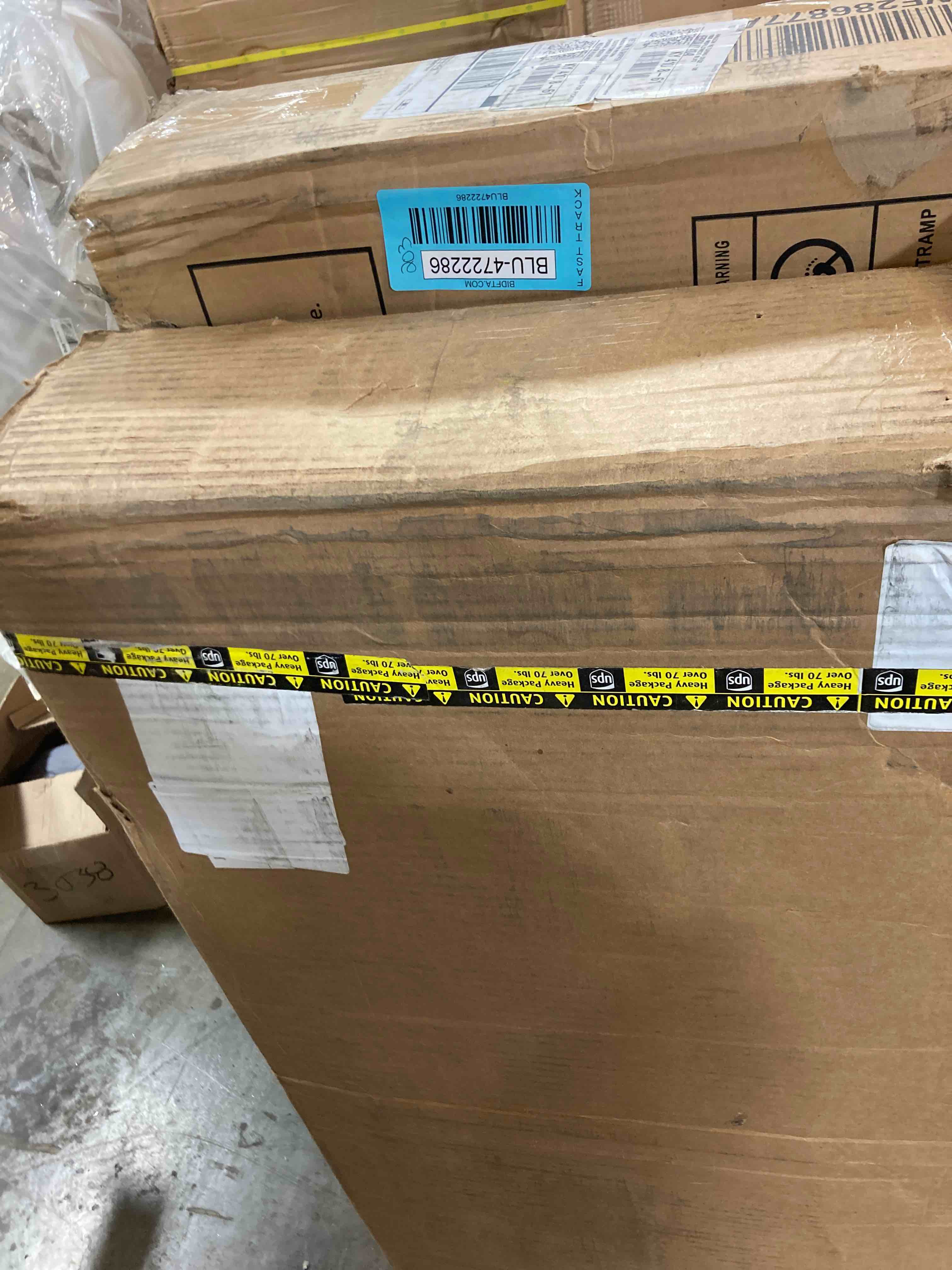 https://s3.amazonaws.com/lotting-images-prod/phillipi/BLU4722287_1707318325605.jpeg