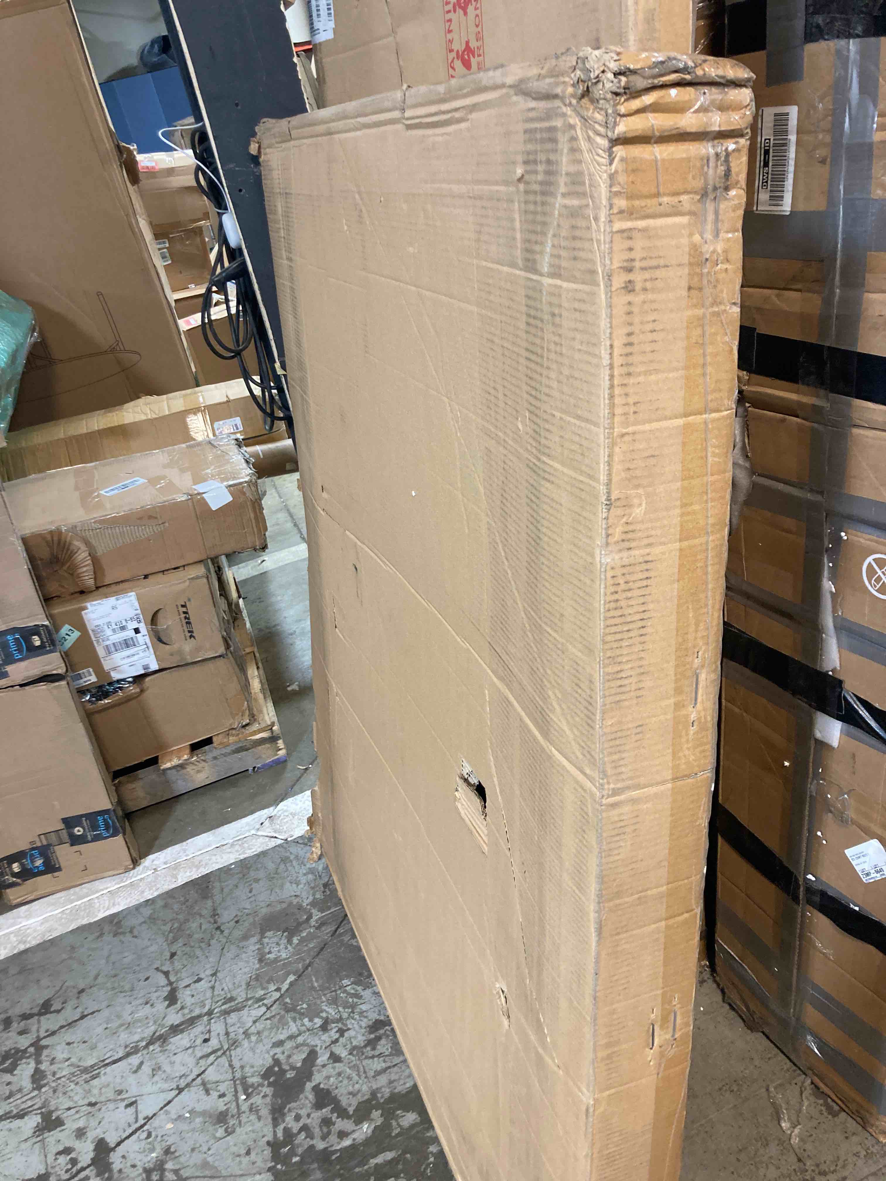 https://s3.amazonaws.com/lotting-images-prod/phillipi/BLU4722295_1707319545442.jpeg