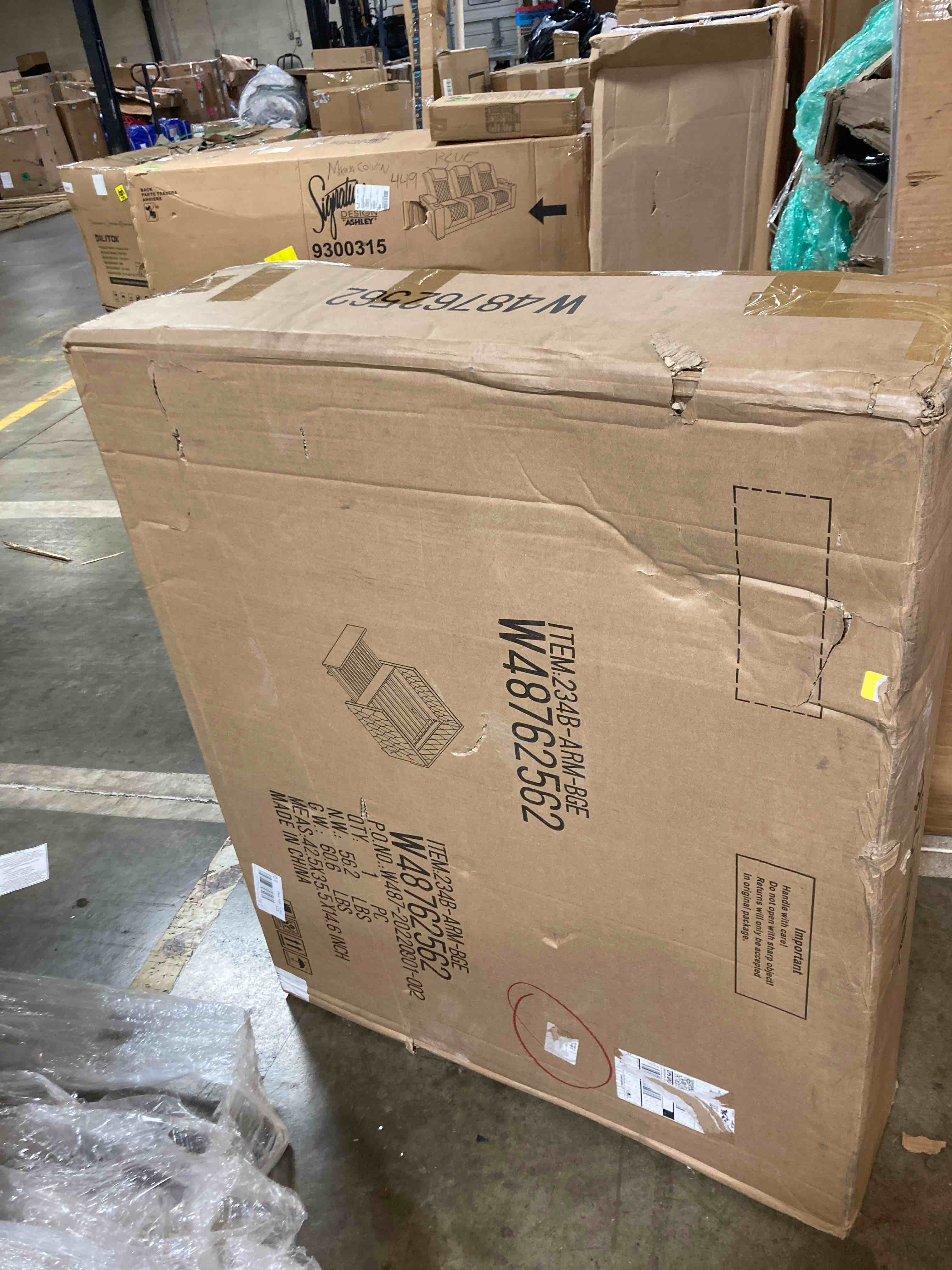 https://s3.amazonaws.com/lotting-images-prod/phillipi/BLU4722300_1707320094592.jpeg