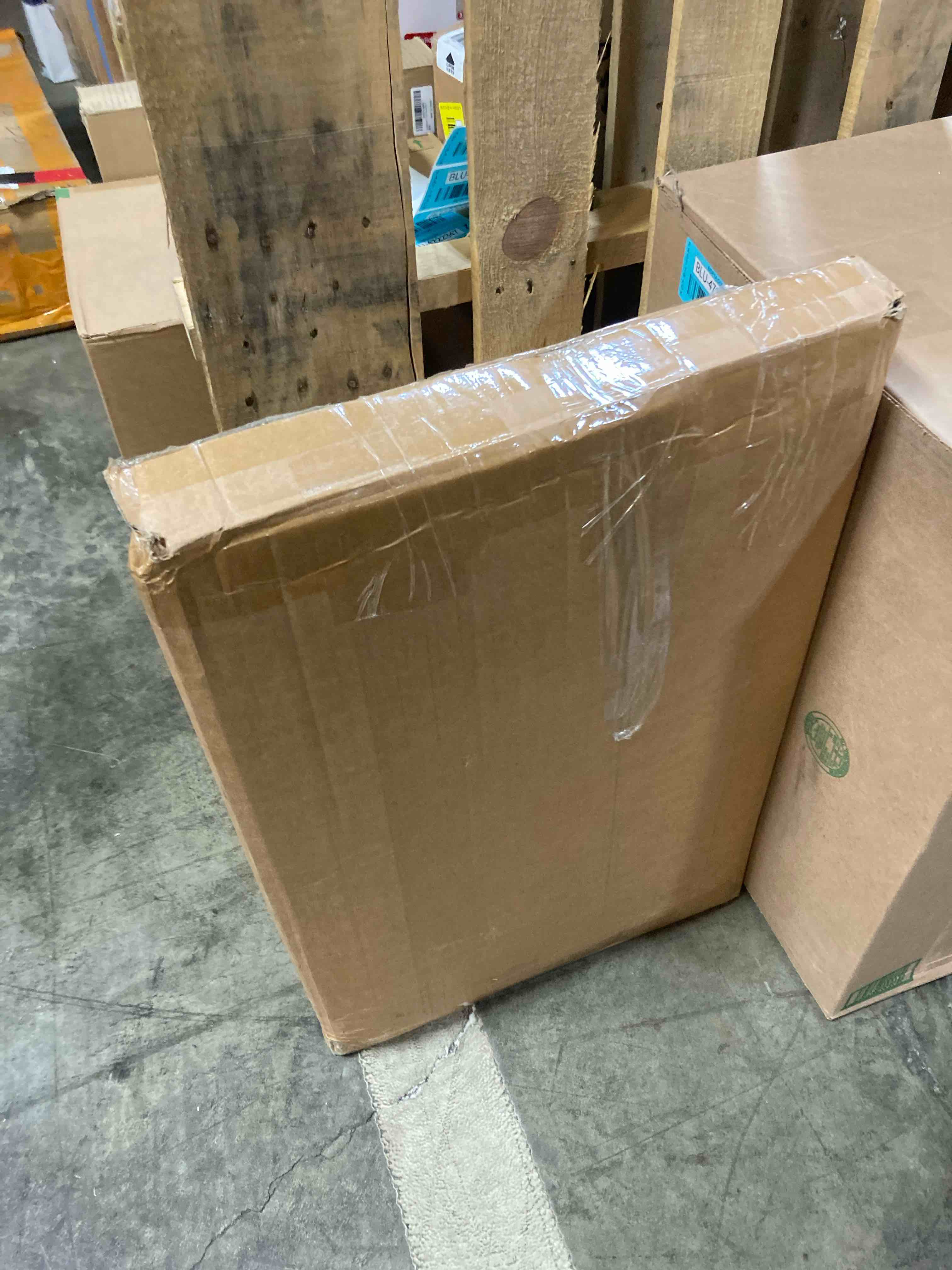 https://s3.amazonaws.com/lotting-images-prod/phillipi/BLU4722337_1707506881321.jpeg