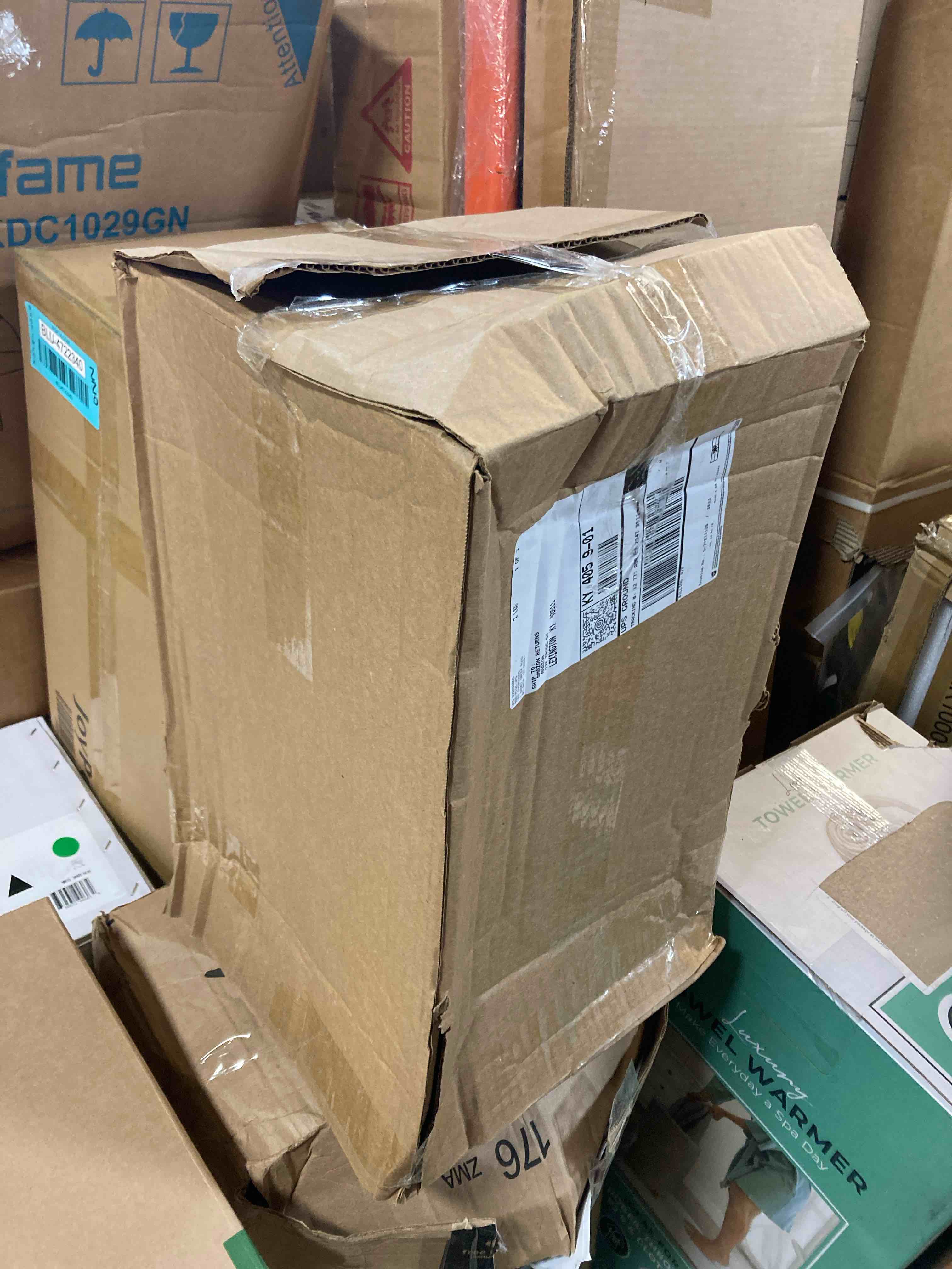 https://s3.amazonaws.com/lotting-images-prod/phillipi/BLU4722349_1707508893818.jpeg