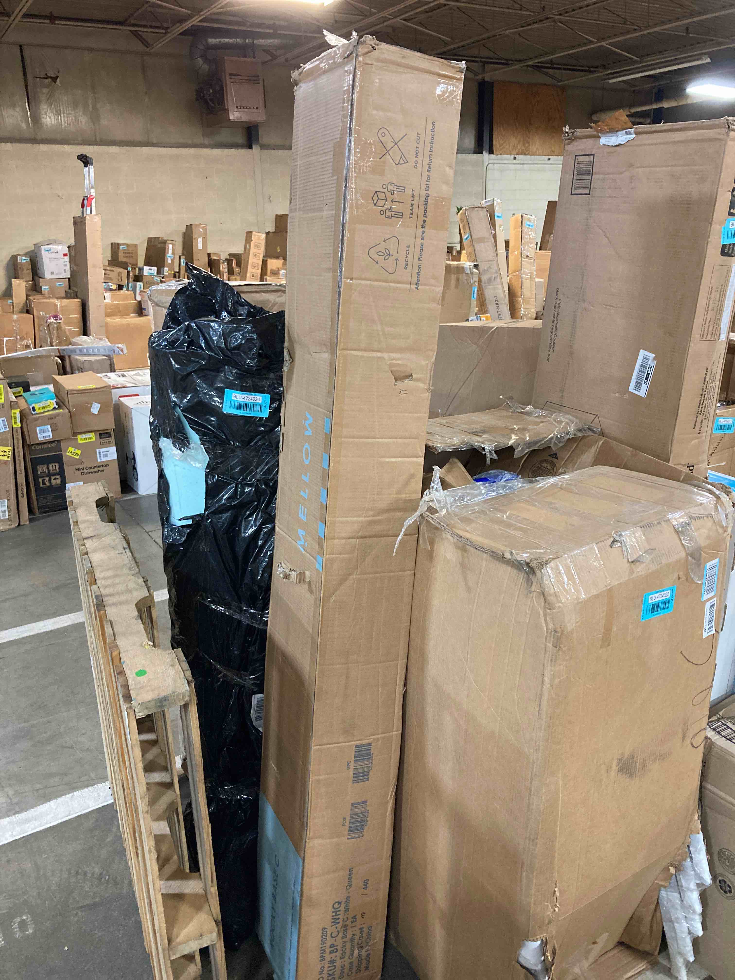 https://s3.amazonaws.com/lotting-images-prod/phillipi/BLU4724026_1687295594371.jpeg