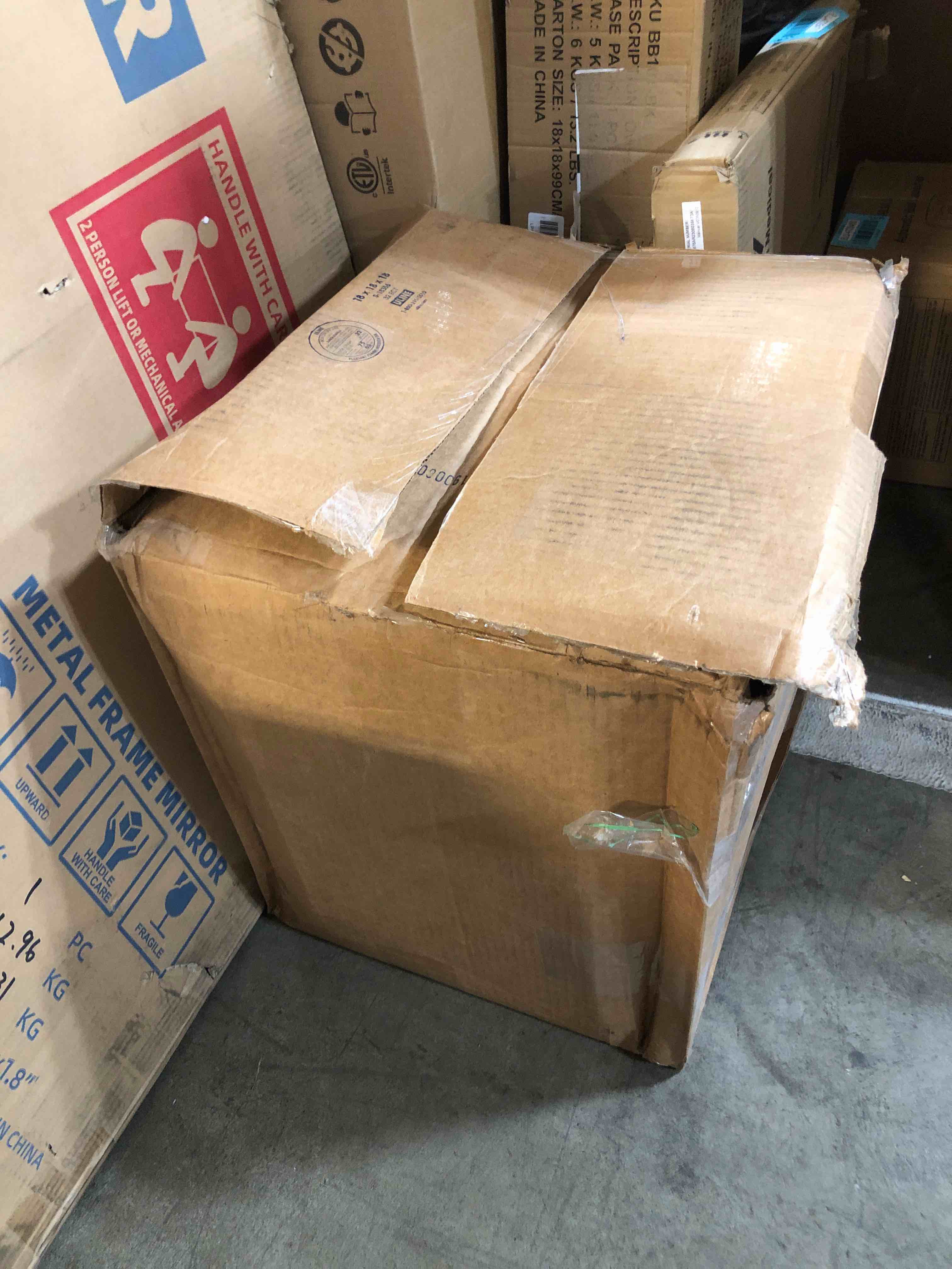 https://s3.amazonaws.com/lotting-images-prod/phillipi/BLU4725709_1701971447776.jpeg