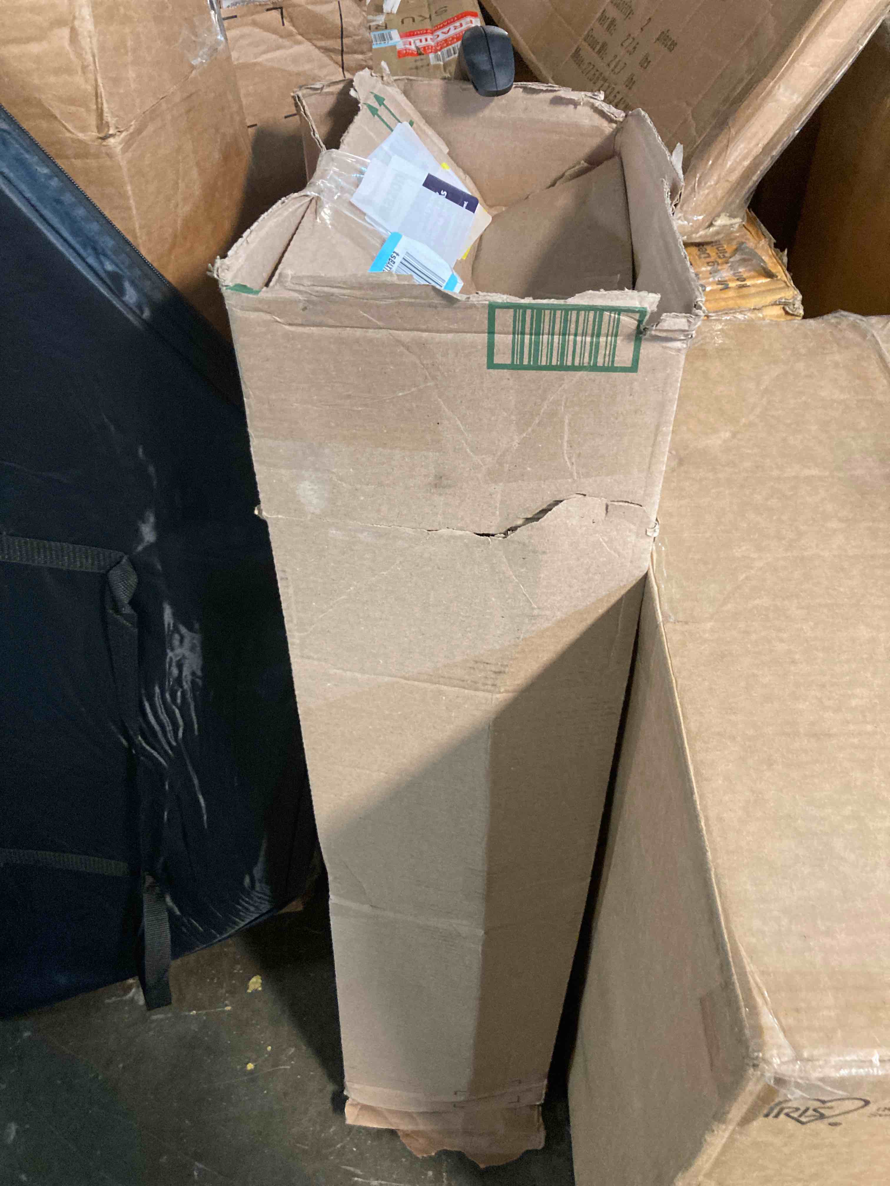 https://s3.amazonaws.com/lotting-images-prod/phillipi/BLU4728117_1685474498951.jpeg