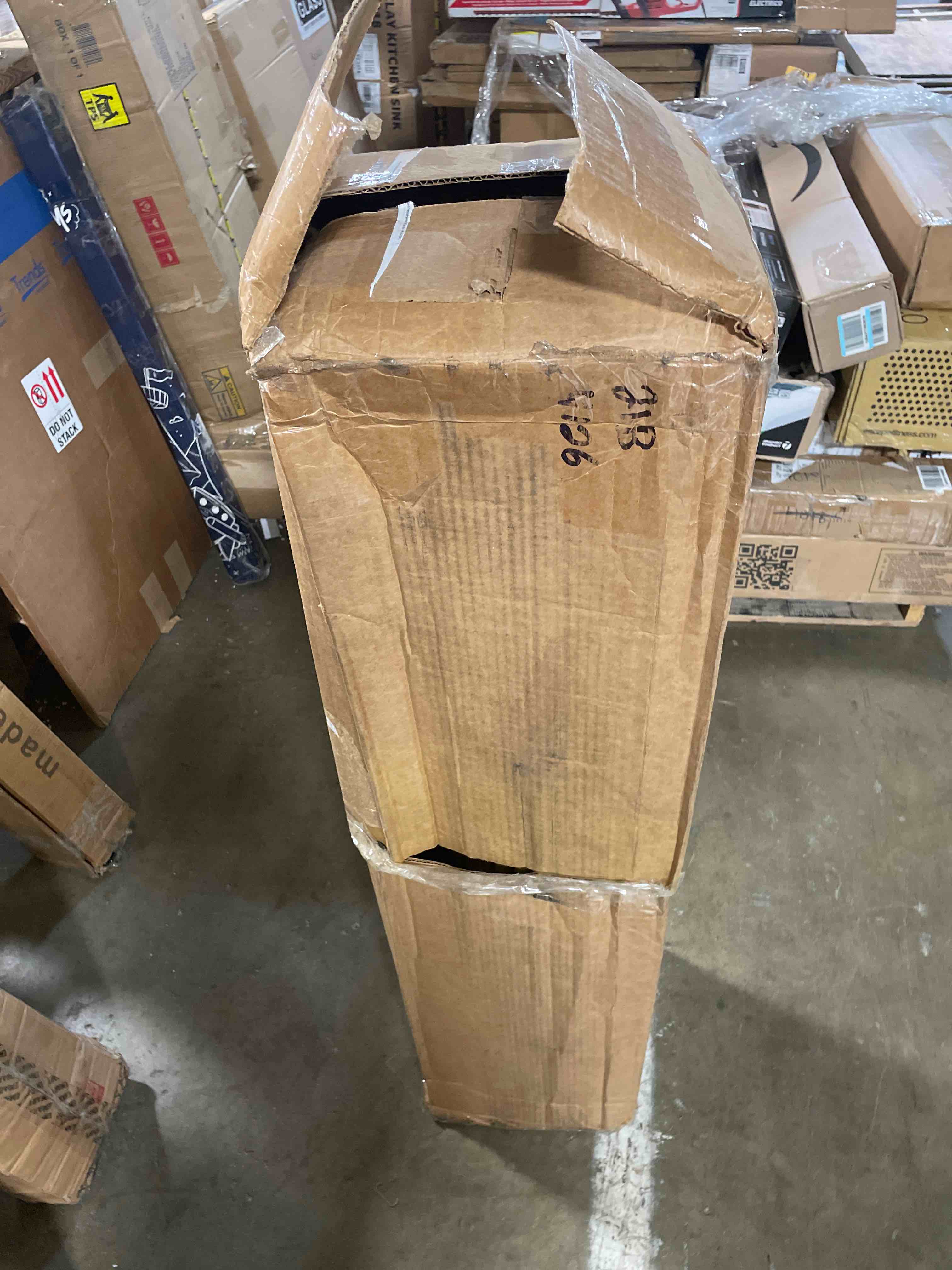https://s3.amazonaws.com/lotting-images-prod/phillipi/BLU4731287_1686240670782.jpeg