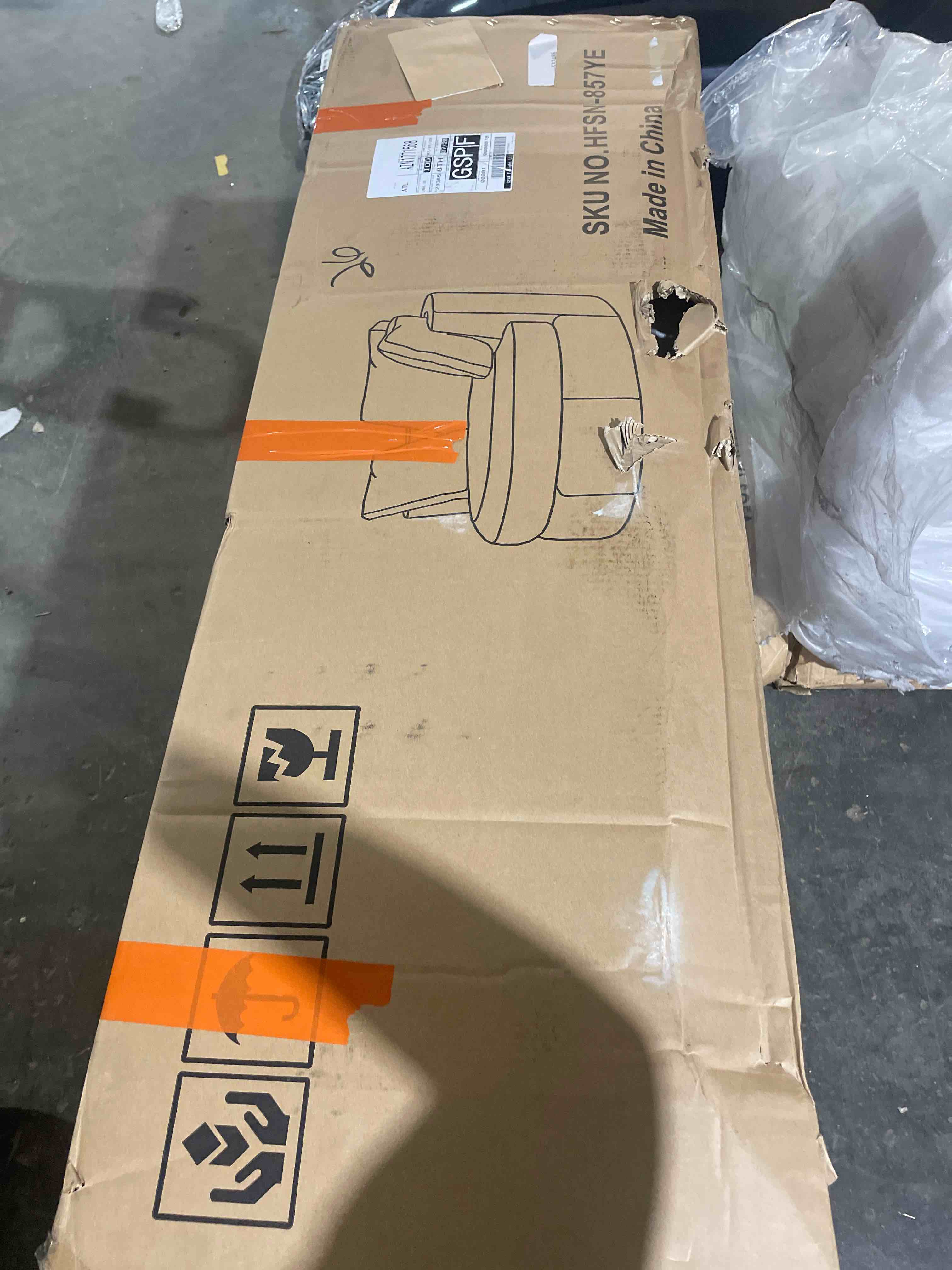 https://s3.amazonaws.com/lotting-images-prod/phillipi/BLU4732416_1692035977477.jpeg