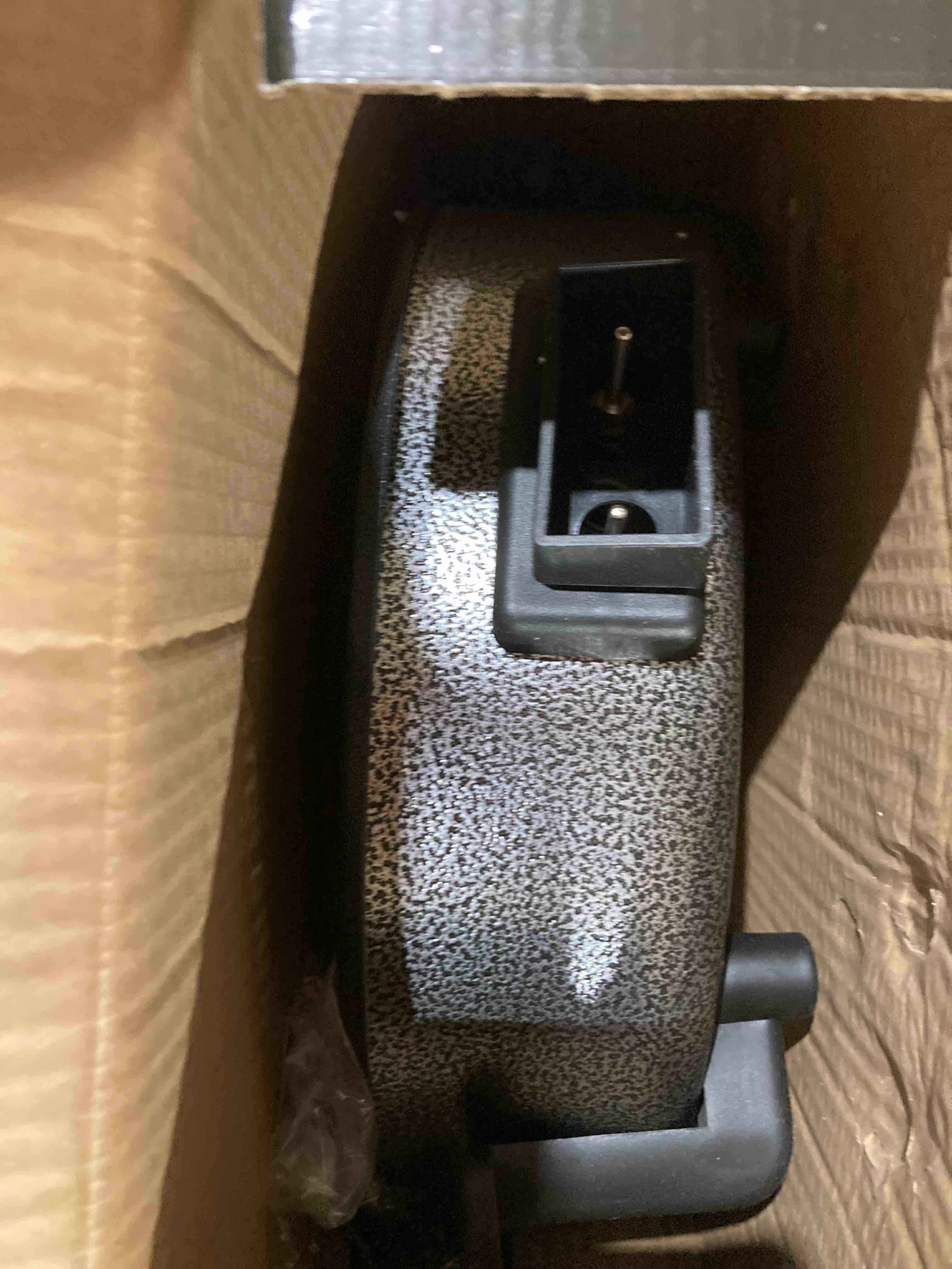 https://s3.amazonaws.com/lotting-images-prod/phillipi/BLU5060441_1693243575893.jpeg