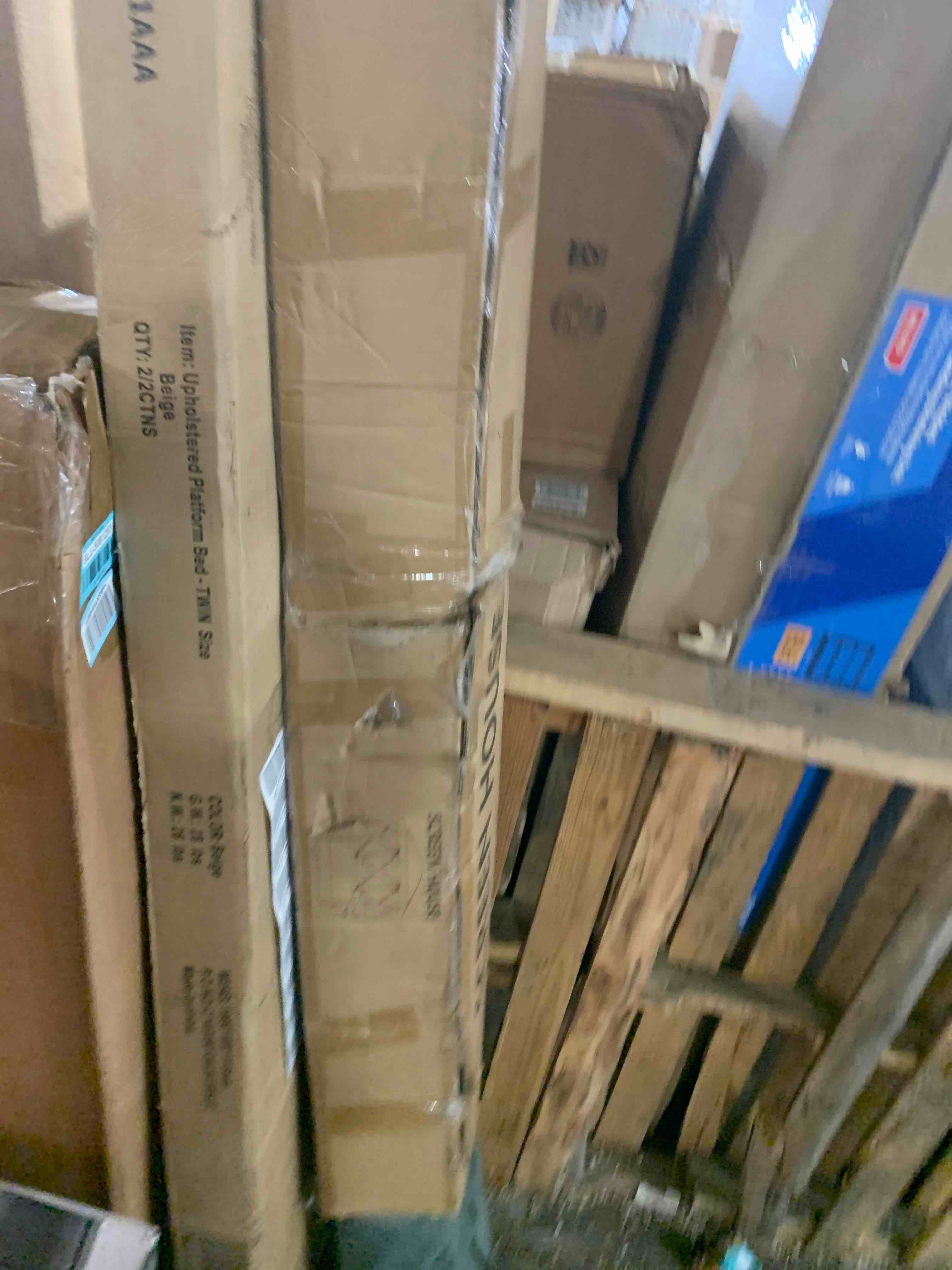https://s3.amazonaws.com/lotting-images-prod/phillipi/BLU5061259_1693949630750.jpeg