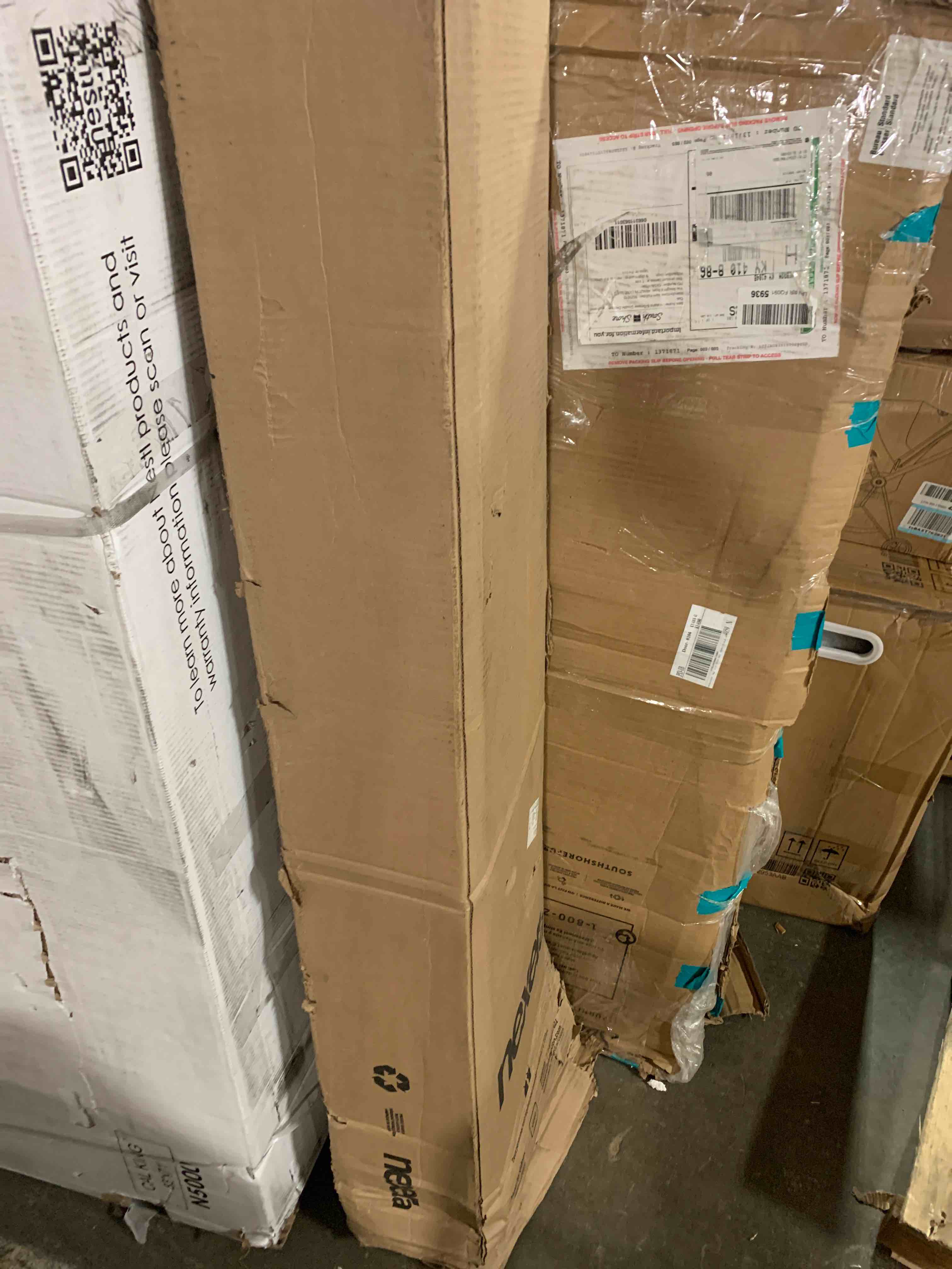 https://s3.amazonaws.com/lotting-images-prod/phillipi/BLU5061287_1694106383098.jpeg