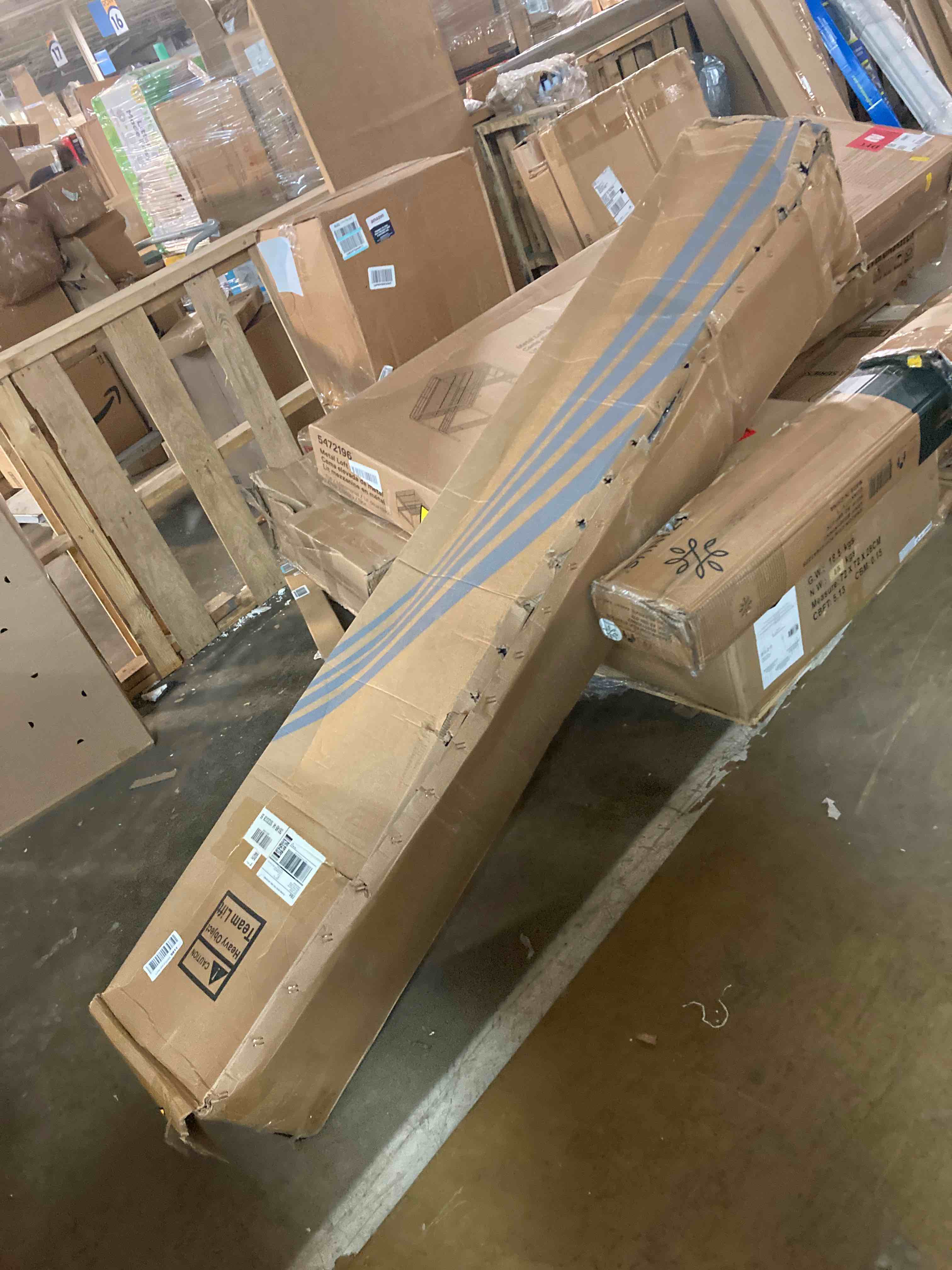 https://s3.amazonaws.com/lotting-images-prod/phillipi/BLU5061637_1694457369791.jpeg