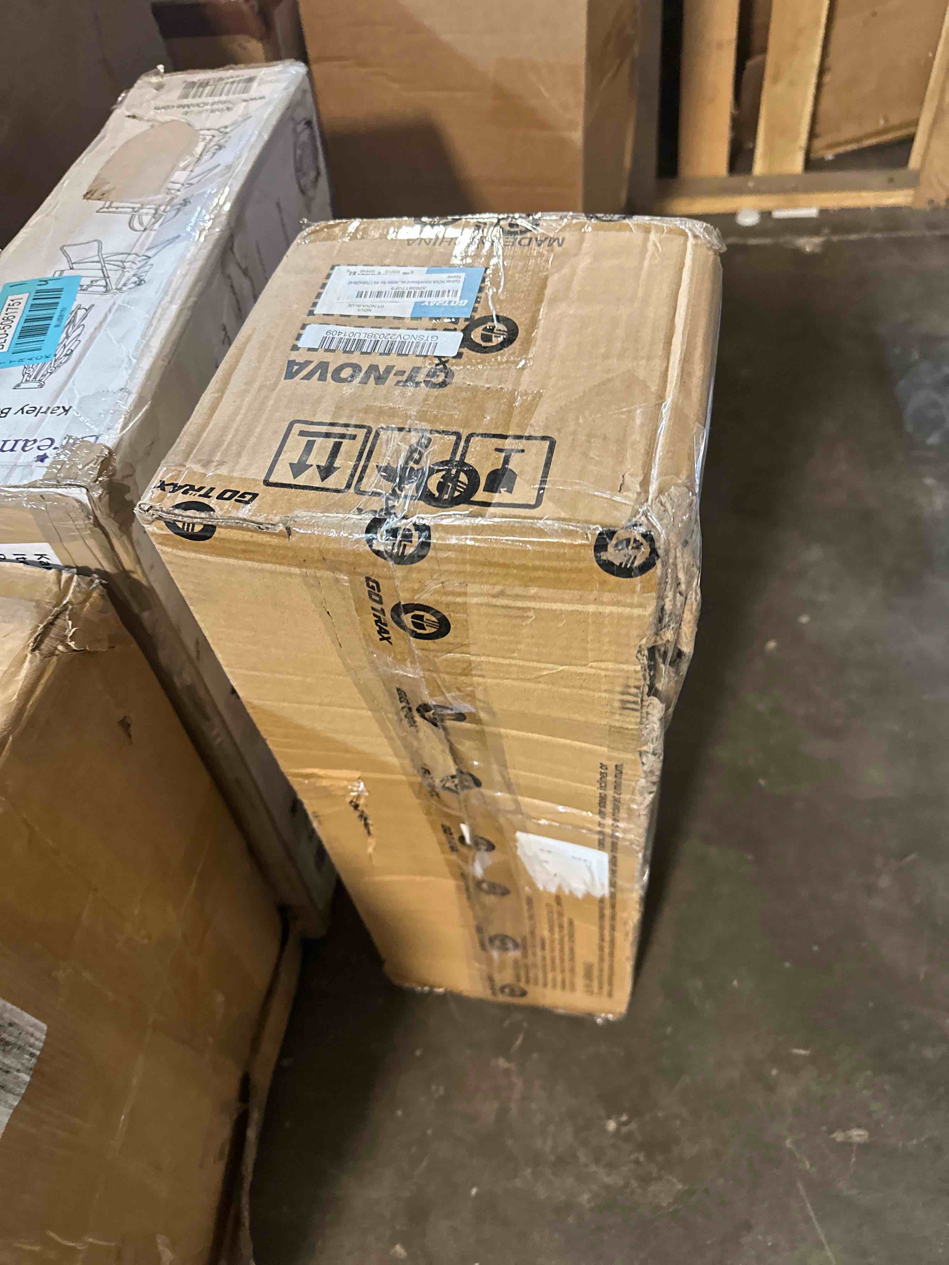 https://s3.amazonaws.com/lotting-images-prod/phillipi/BLU5061752_1694455851263.jpeg